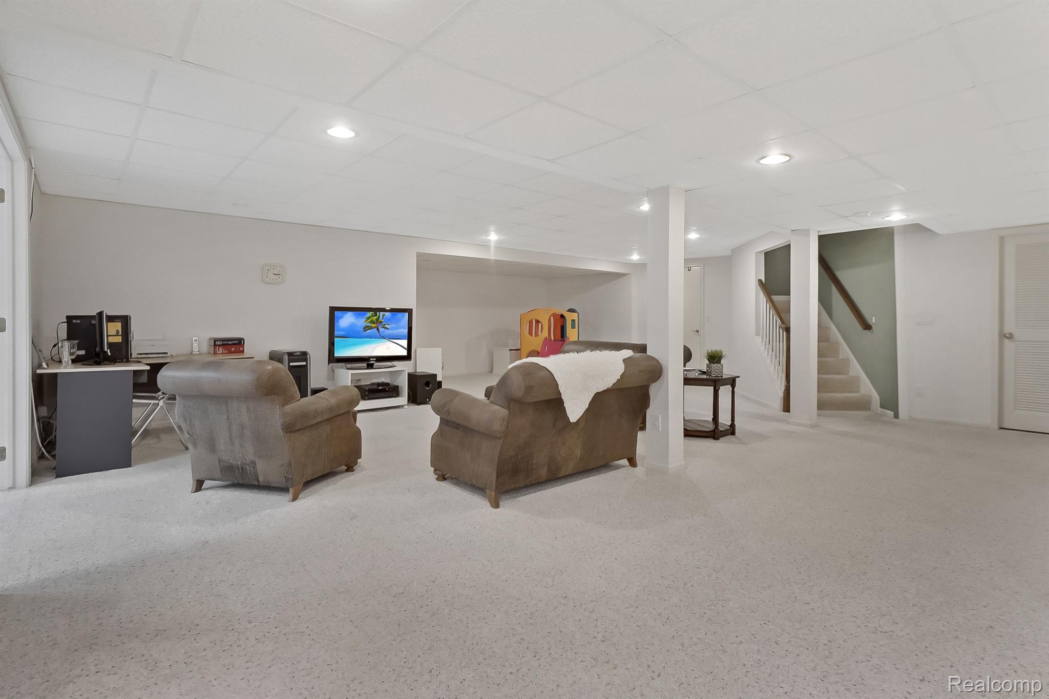 1164 Lone Pine Woods 3L