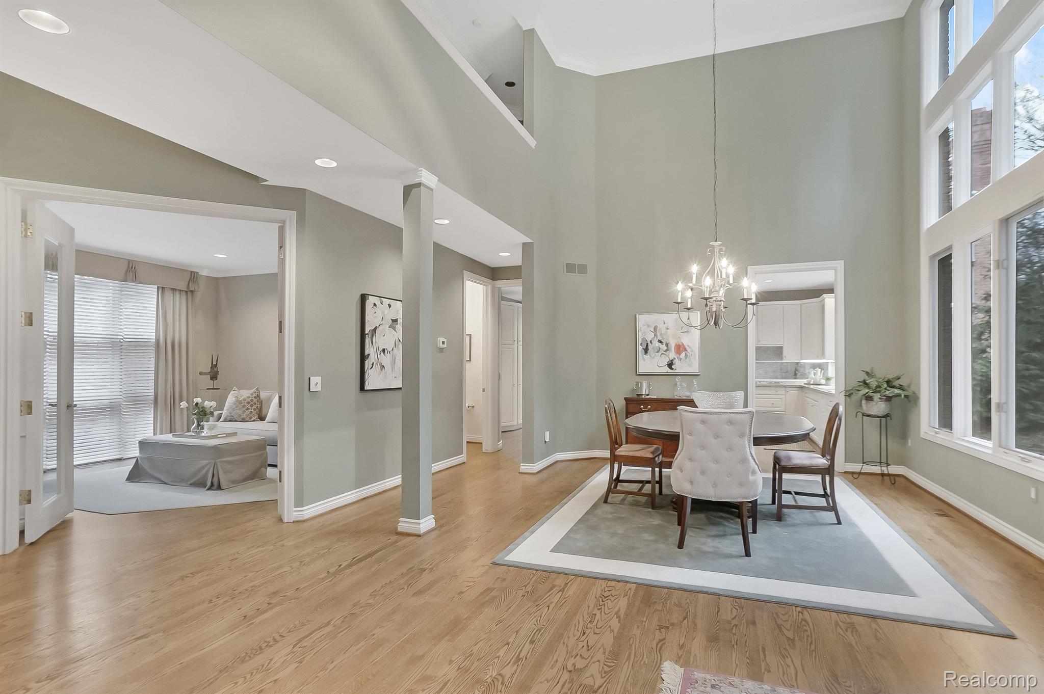1164 Lone Pine Woods 3L