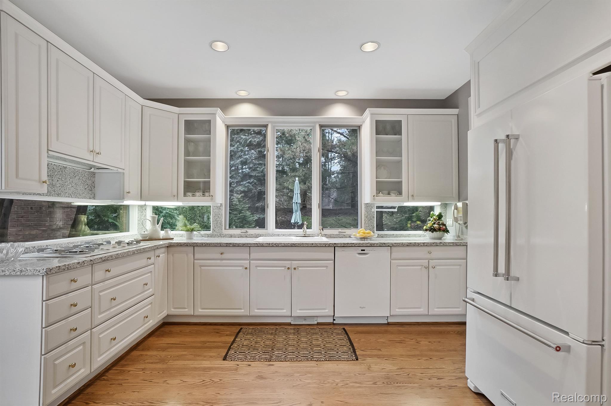 1164 Lone Pine Woods 3L