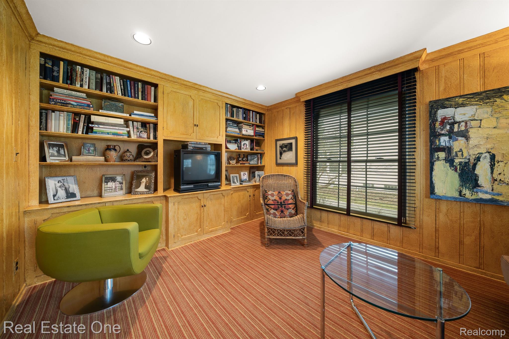 8519 HENDRIE Boulevard