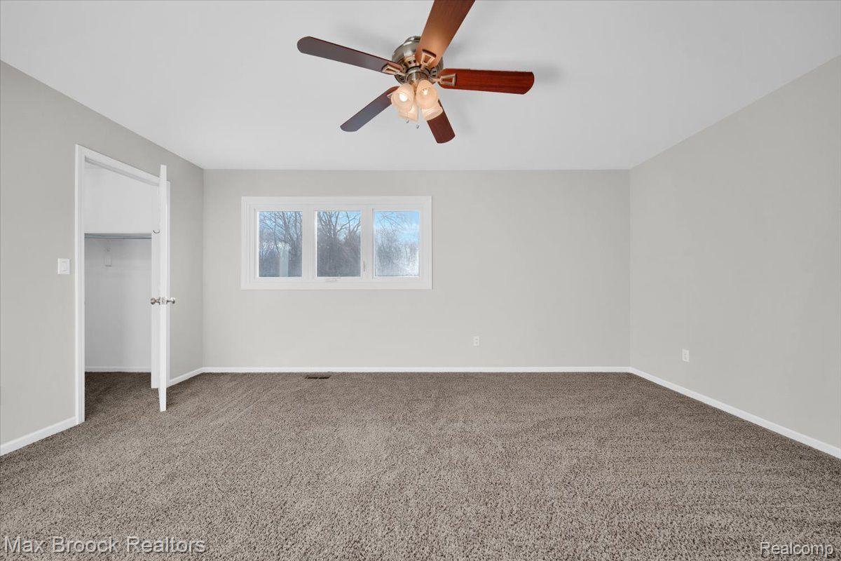 190 Stonetree Circle