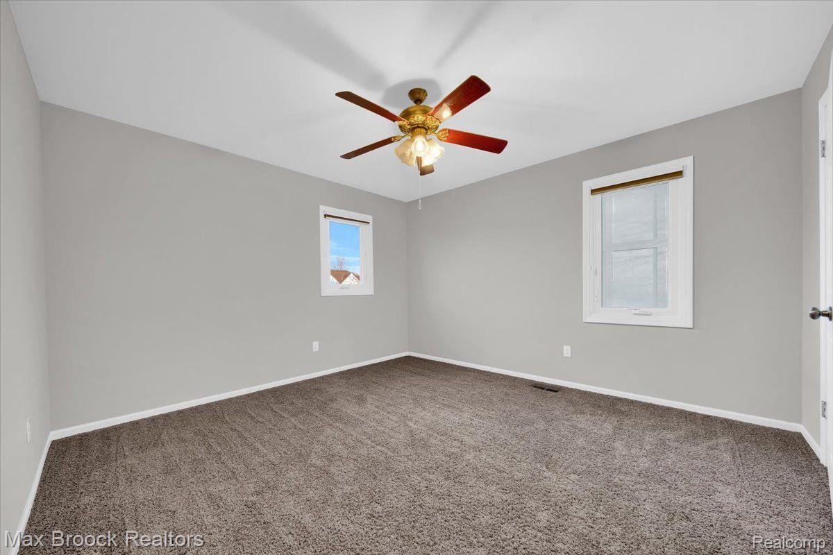190 Stonetree Circle