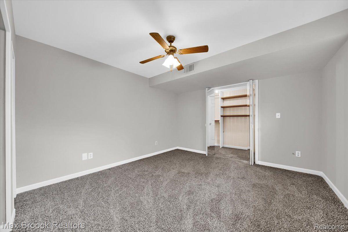 190 Stonetree Circle