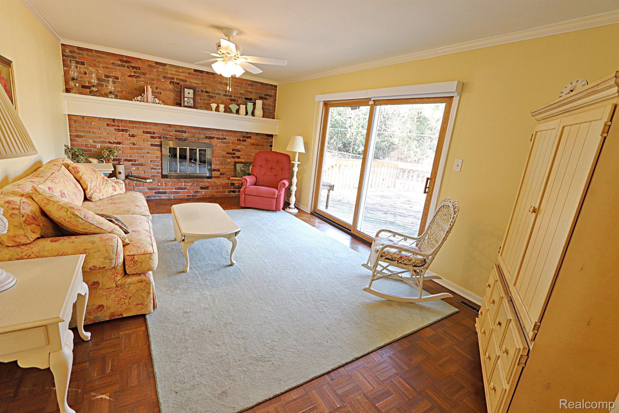 2910 COSTA MESA