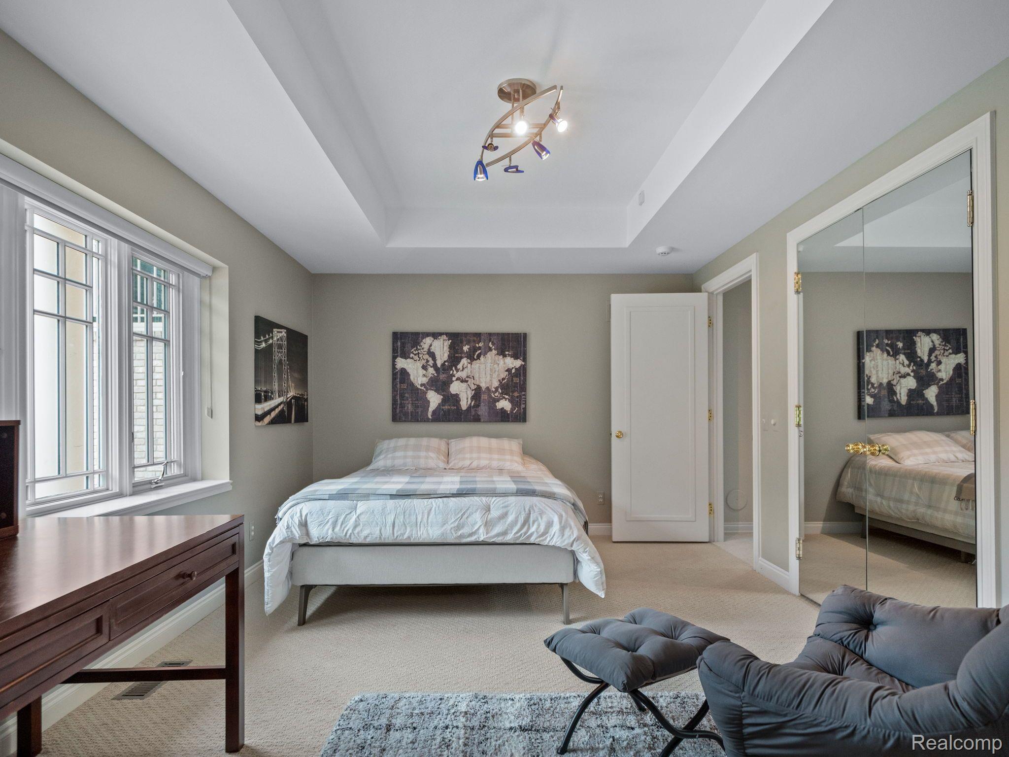 1100 Orchard Ridge Road