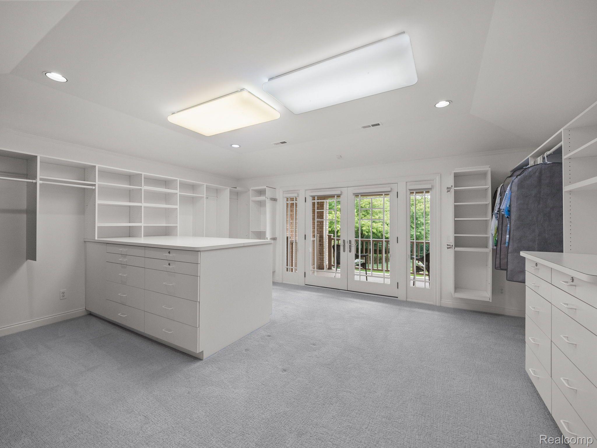 1100 Orchard Ridge Road