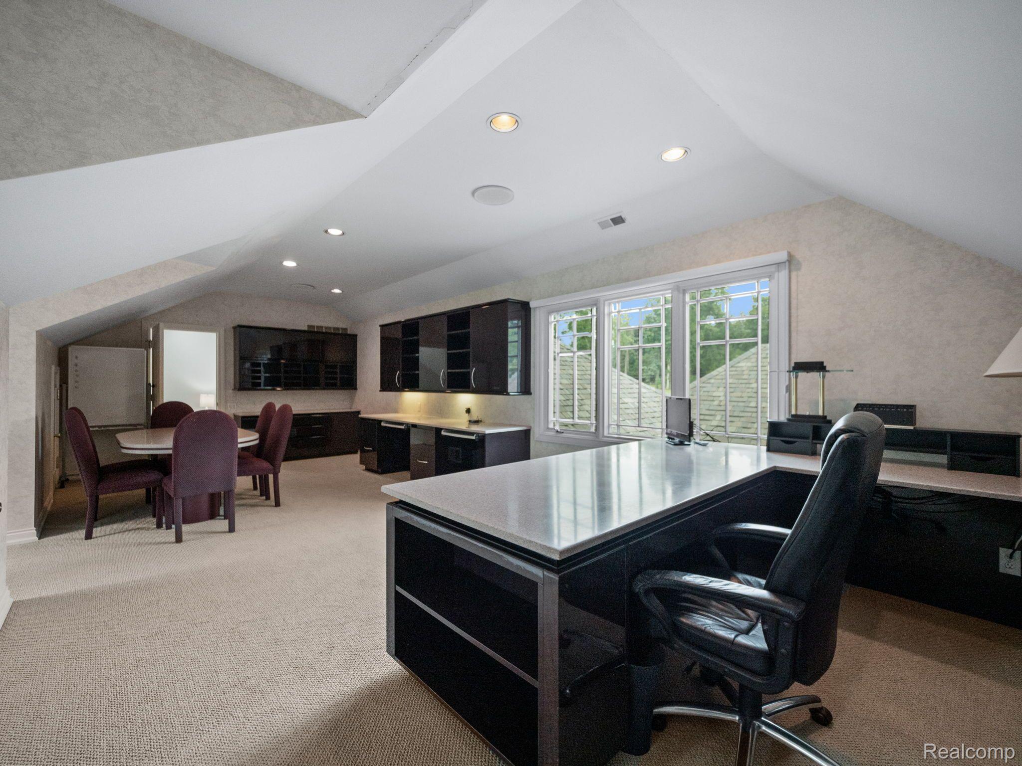 1100 Orchard Ridge Road
