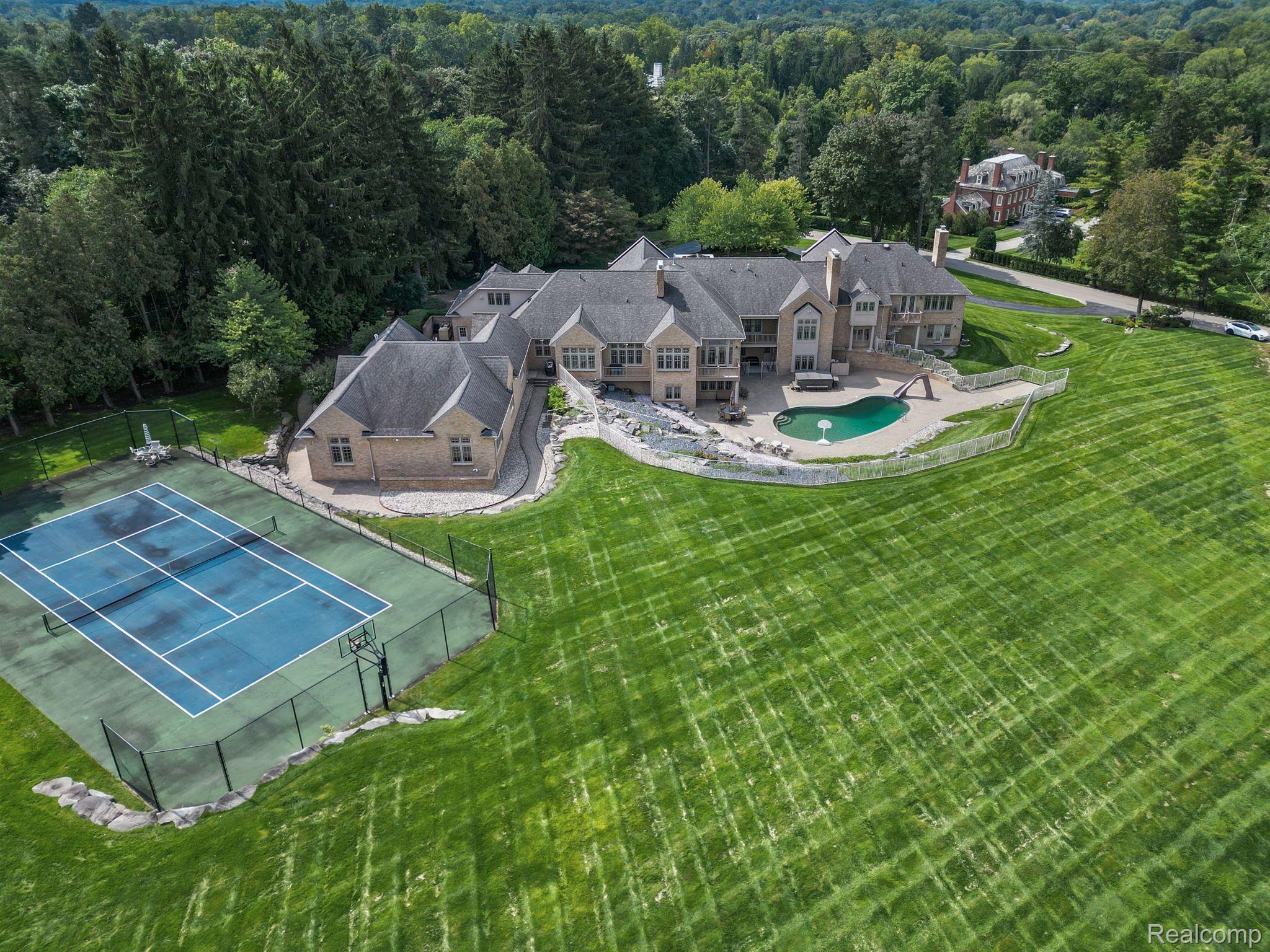1100 Orchard Ridge Road