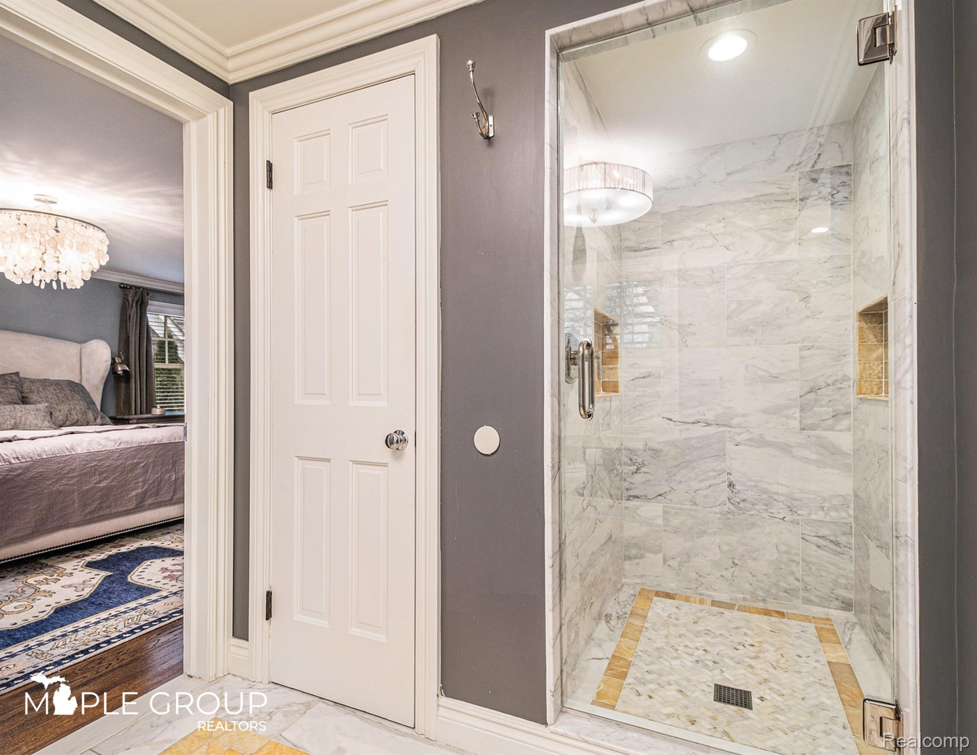 1141 LAKE PARK Drive