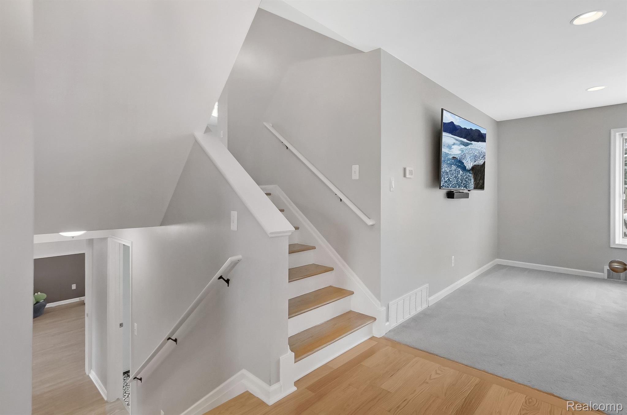 4450 Pine Tree Trail