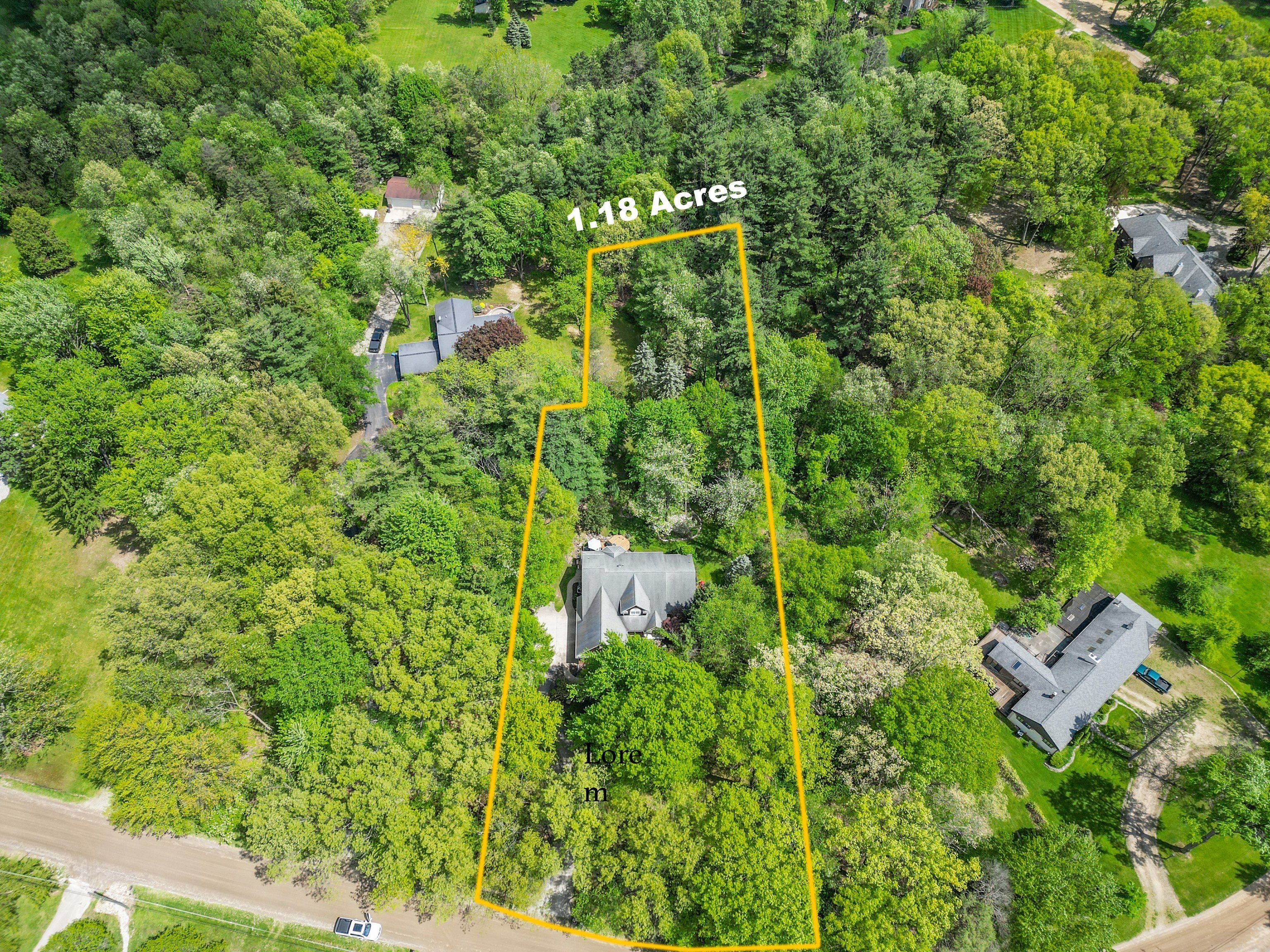 1331 Avon Circle W