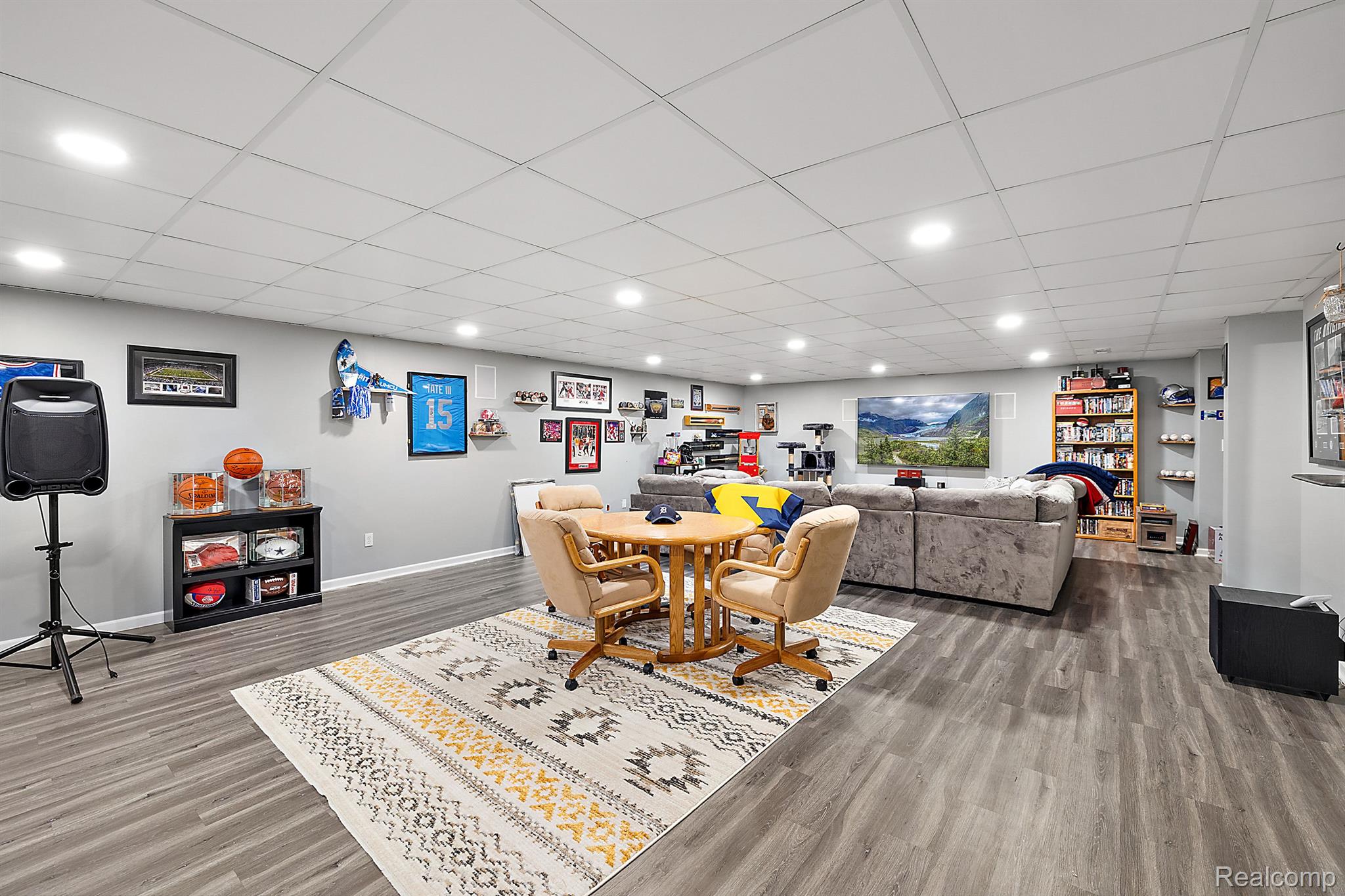 54836 CHICKASAW Drive