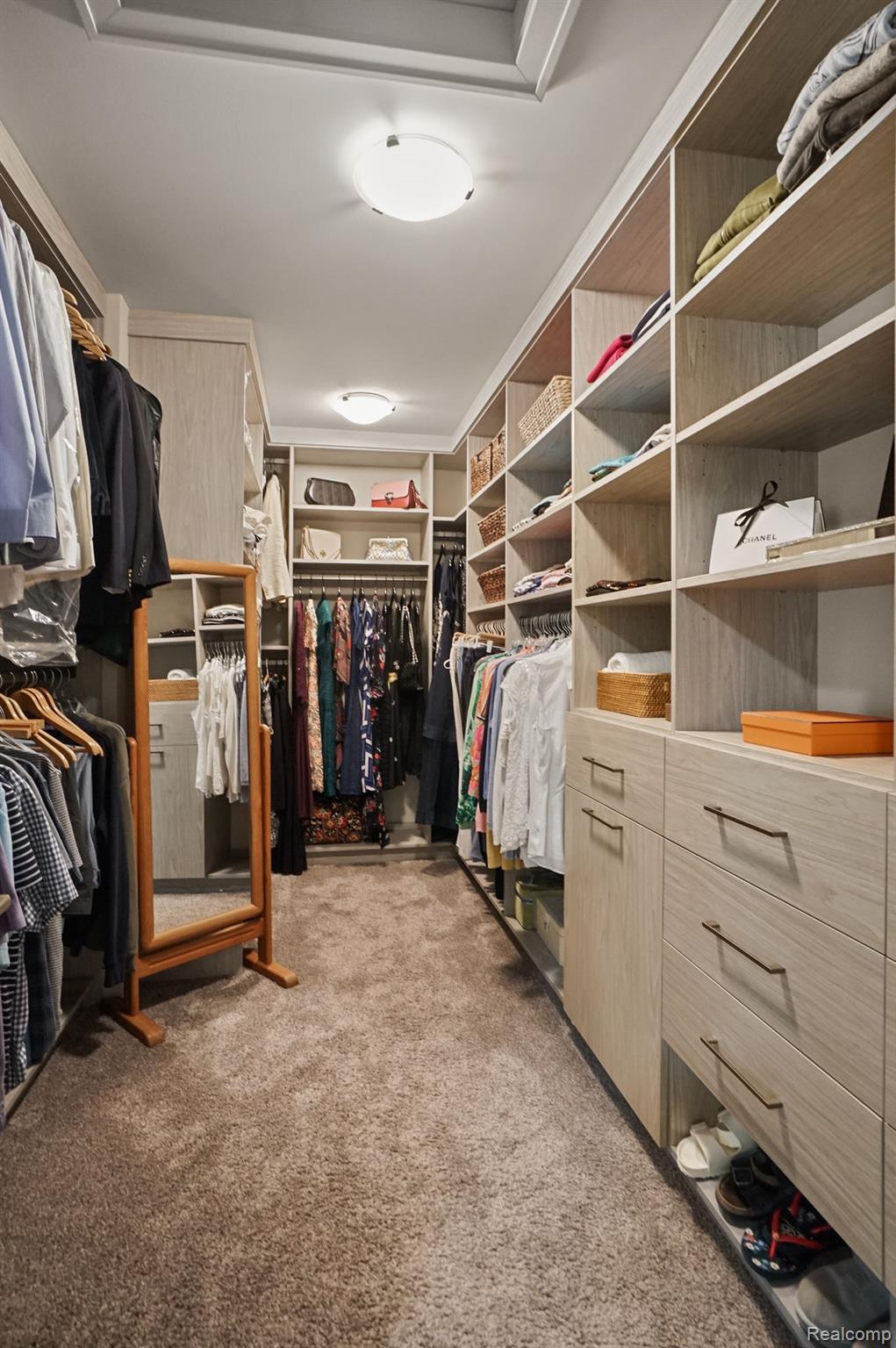4903 PARK MANOR Drive