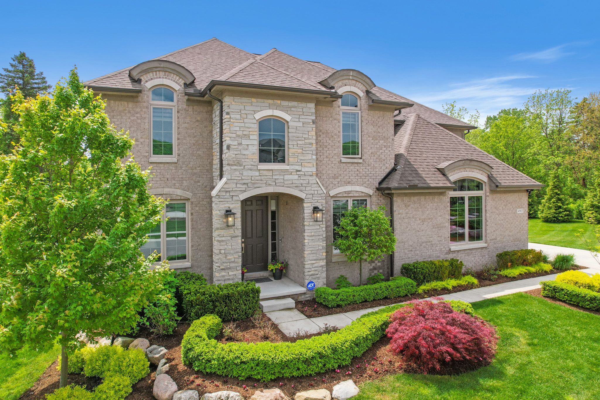 4903 PARK MANOR Drive