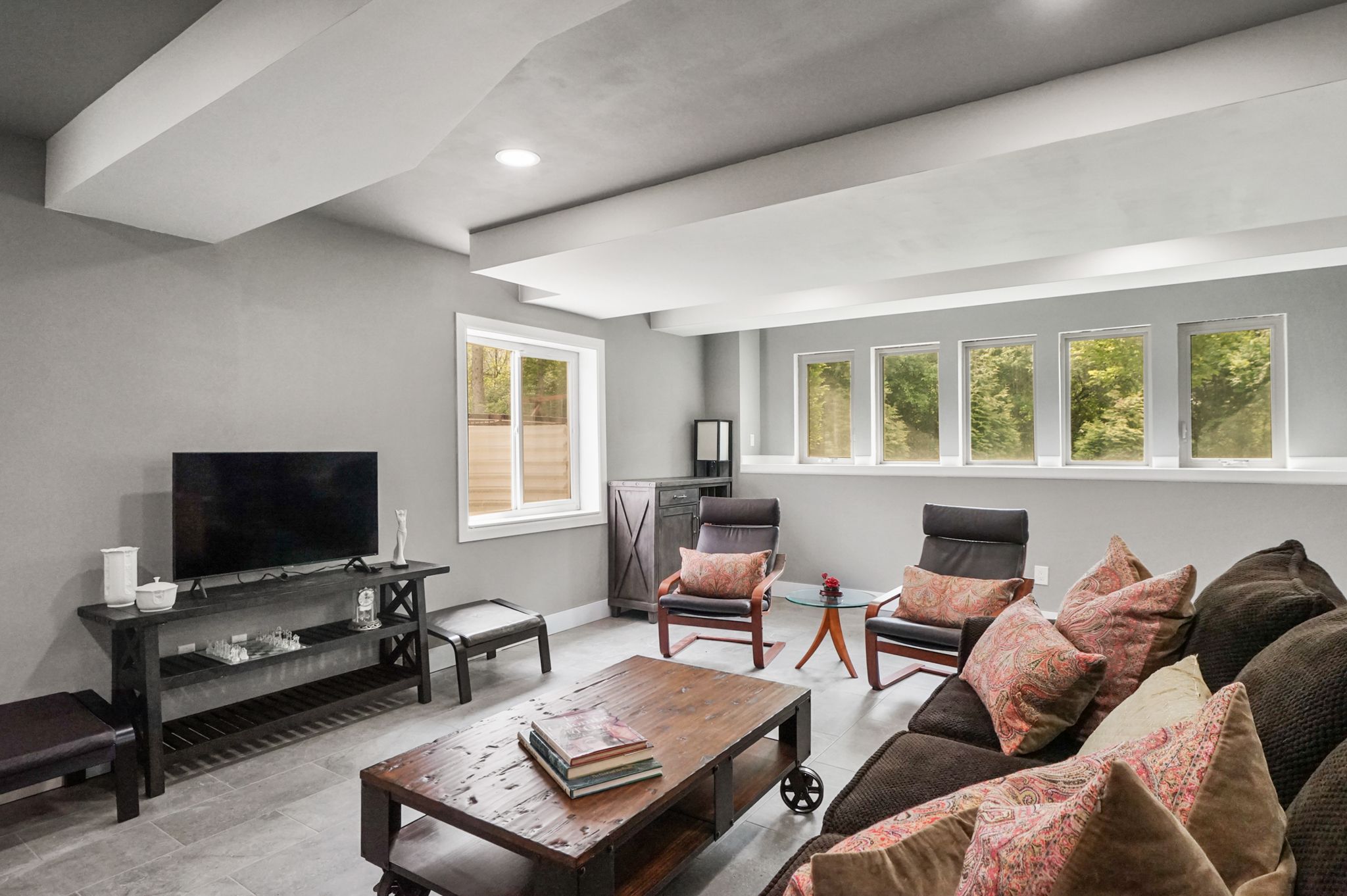 4903 PARK MANOR Drive