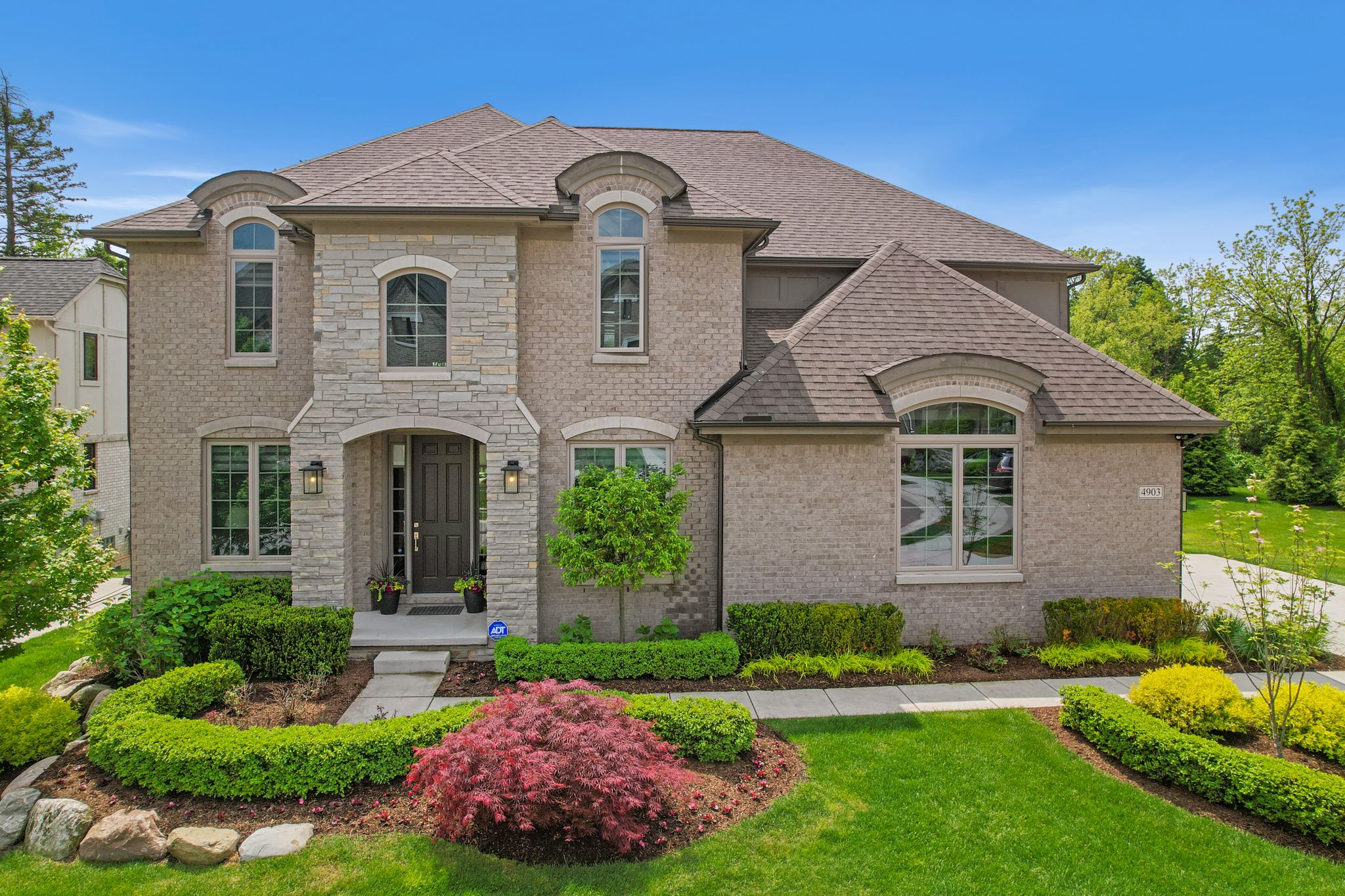 4903 PARK MANOR Drive