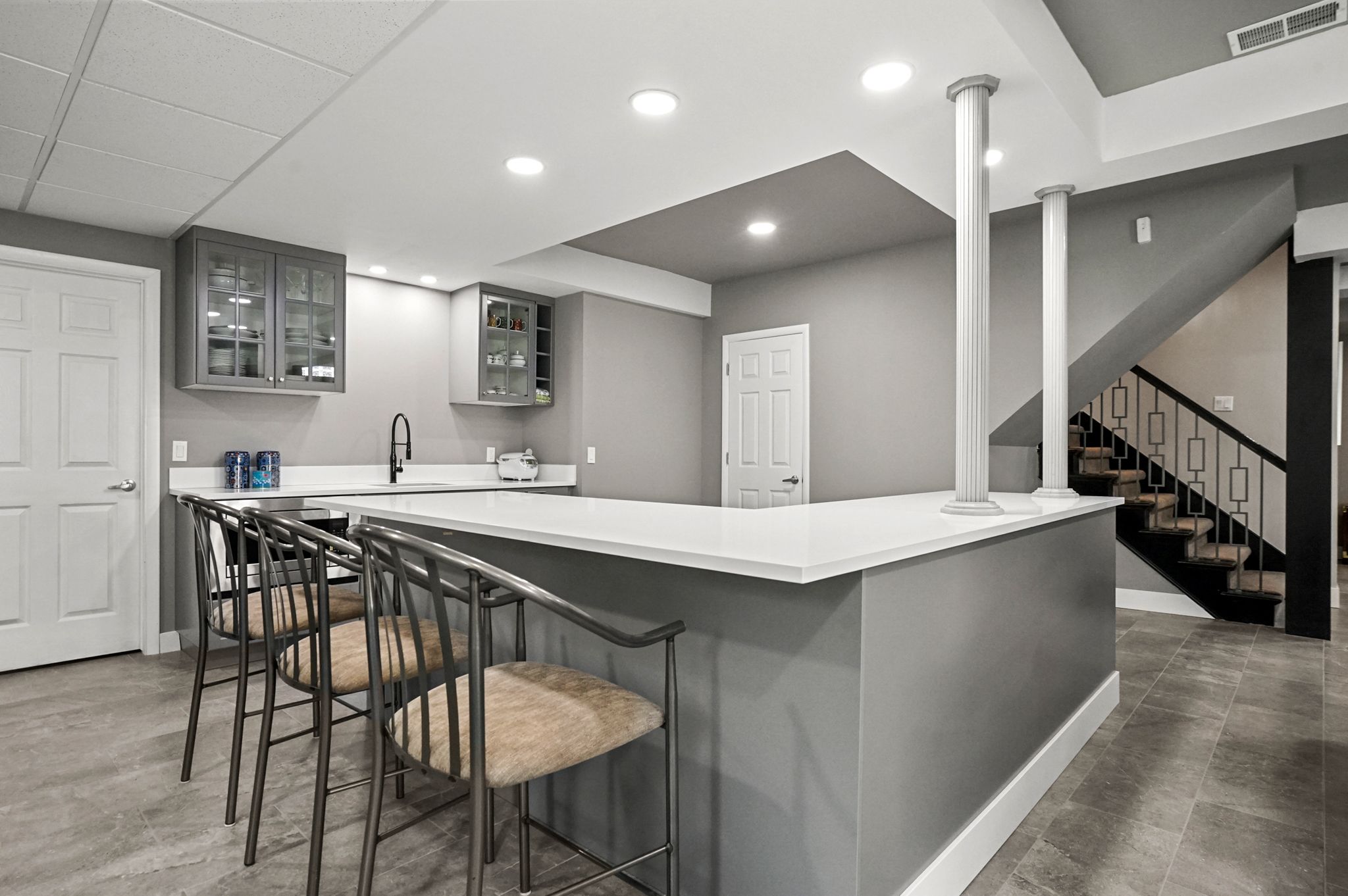 4903 PARK MANOR Drive