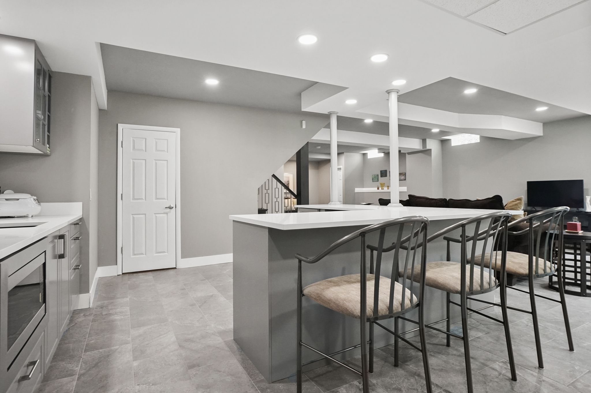 4903 PARK MANOR Drive