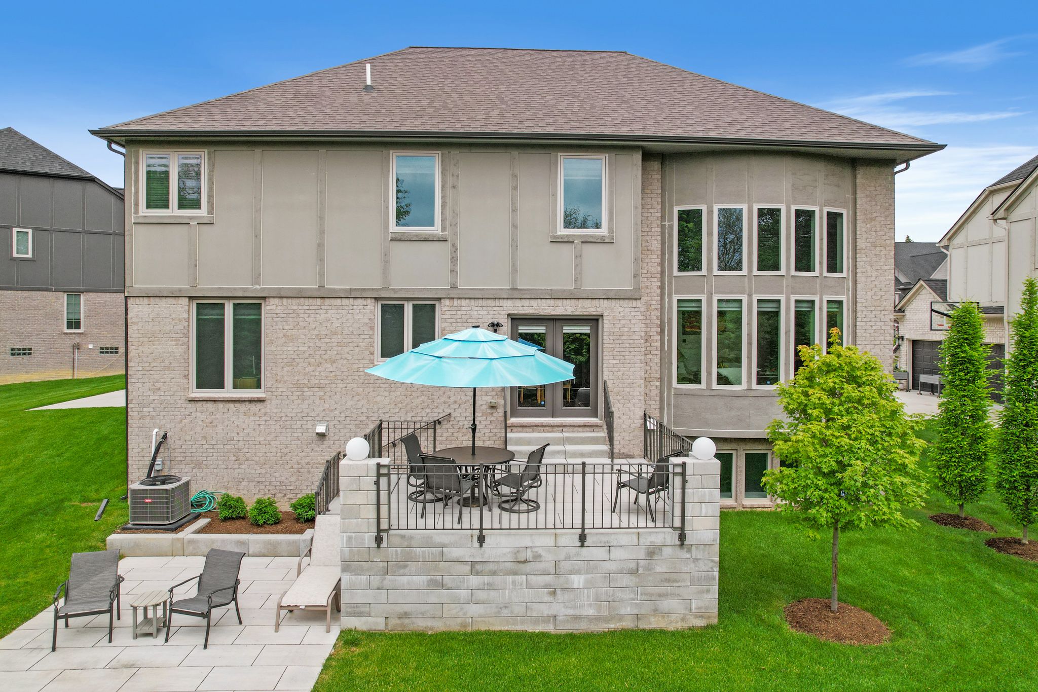 4903 PARK MANOR Drive