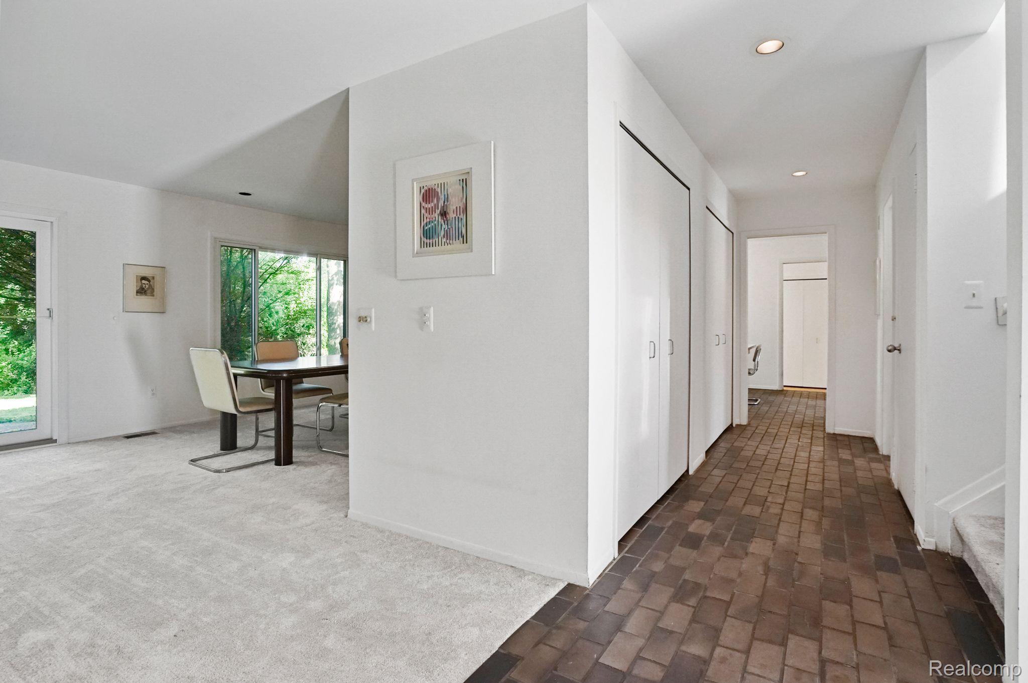 29595 Kings Pointe Court