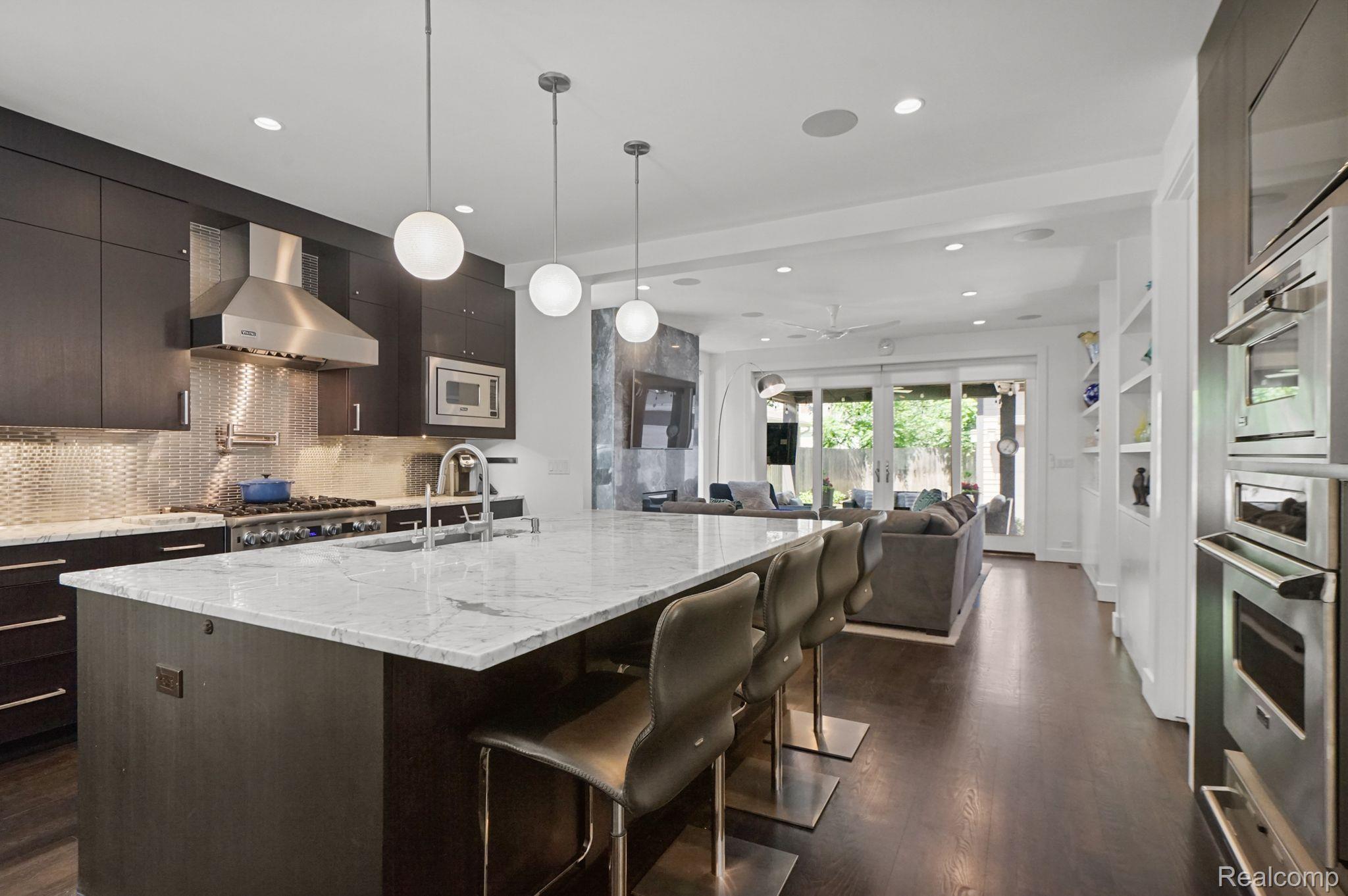 505 BIRD Avenue