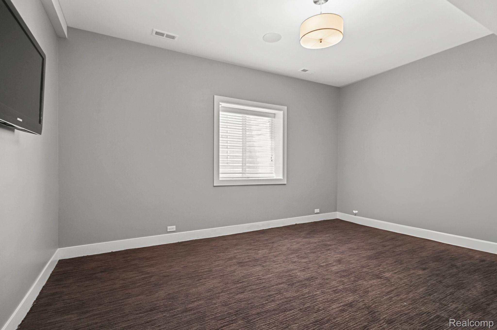 505 BIRD Avenue