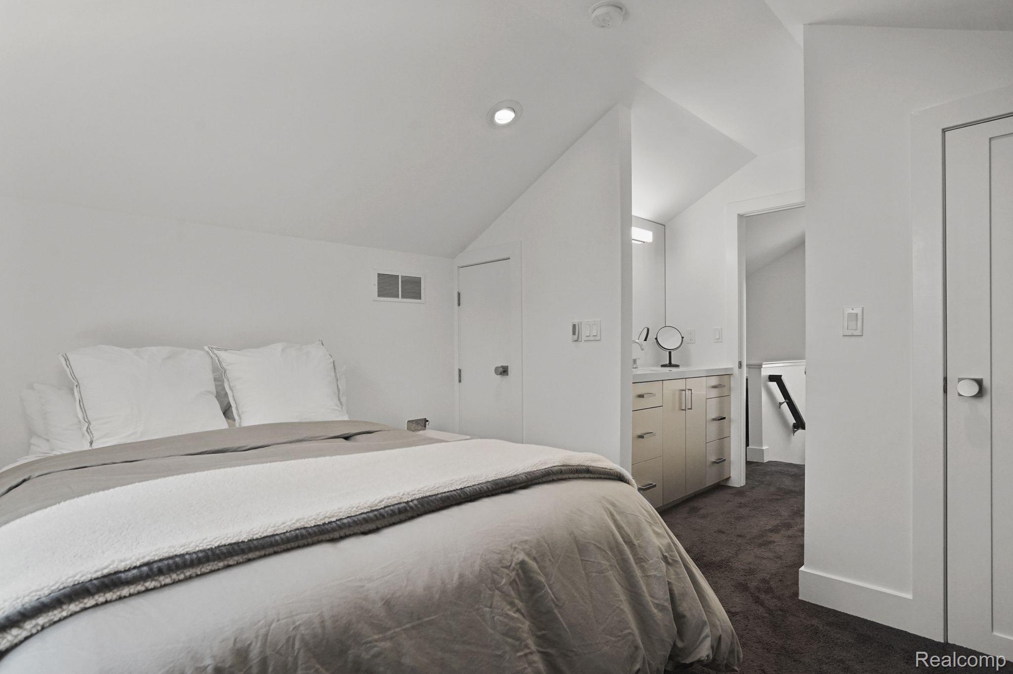 505 BIRD Avenue