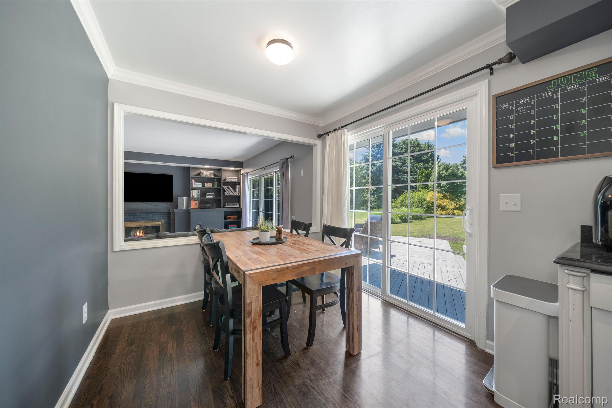 2372 MILLBROOK