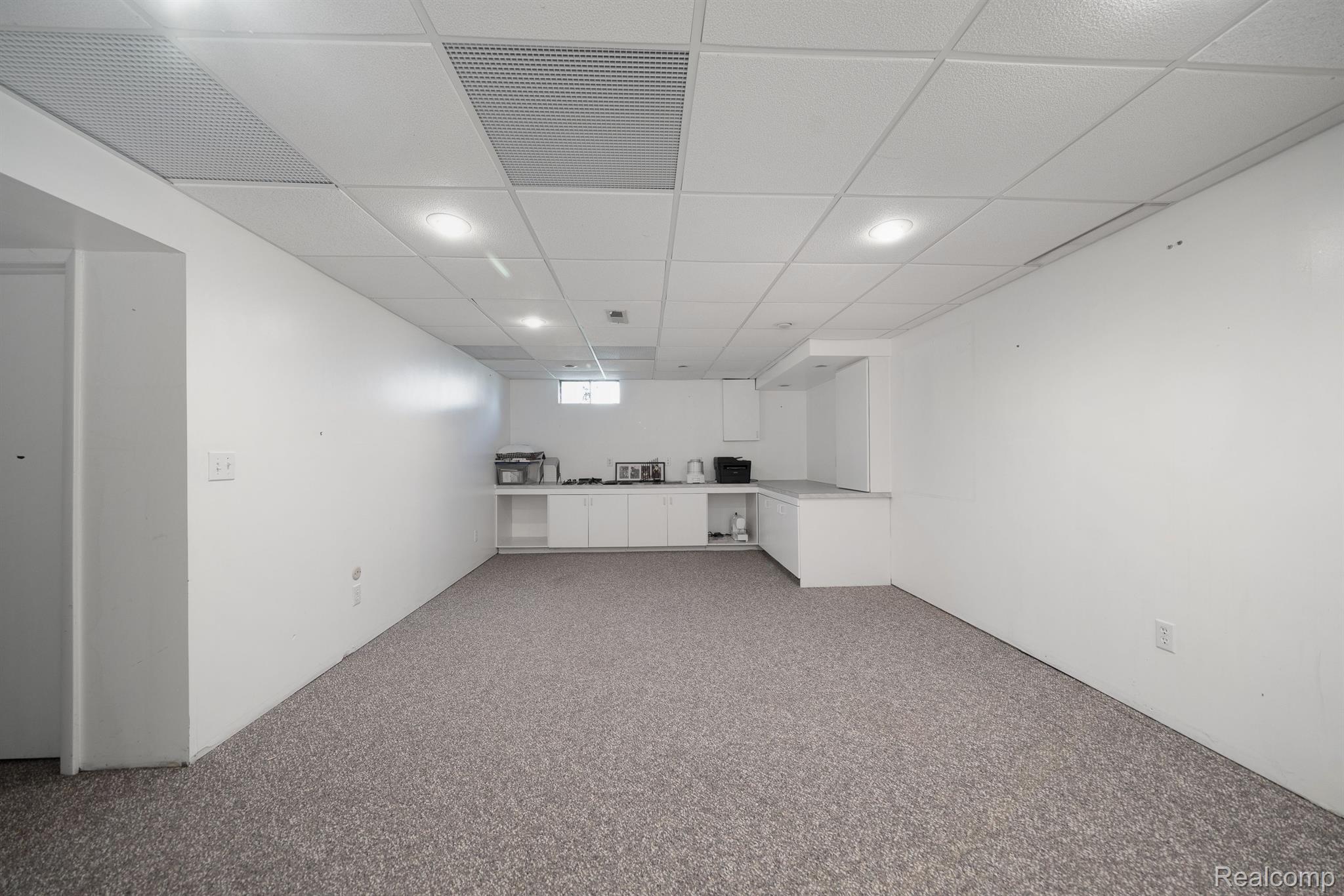 2372 MILLBROOK