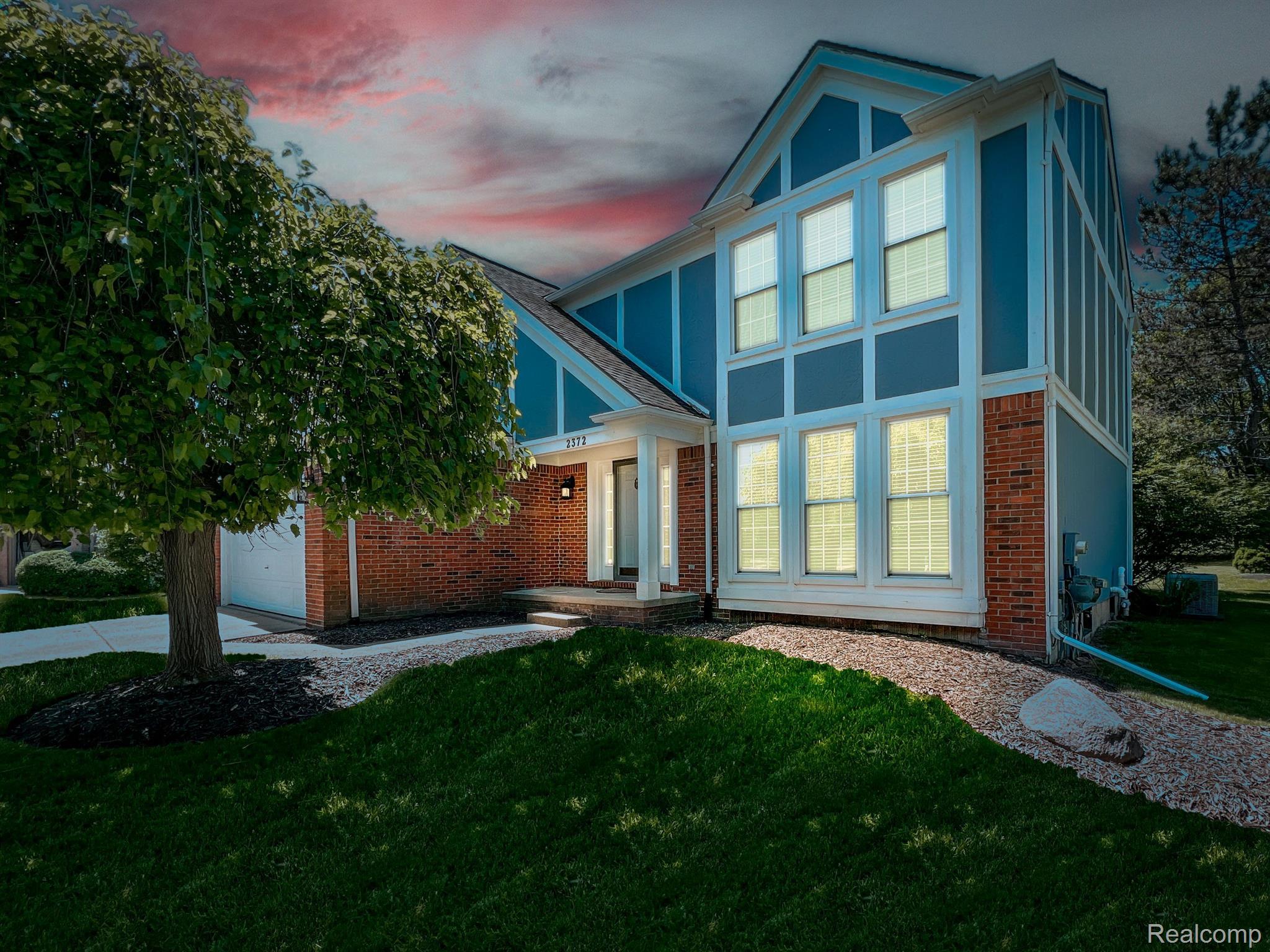 2372 MILLBROOK