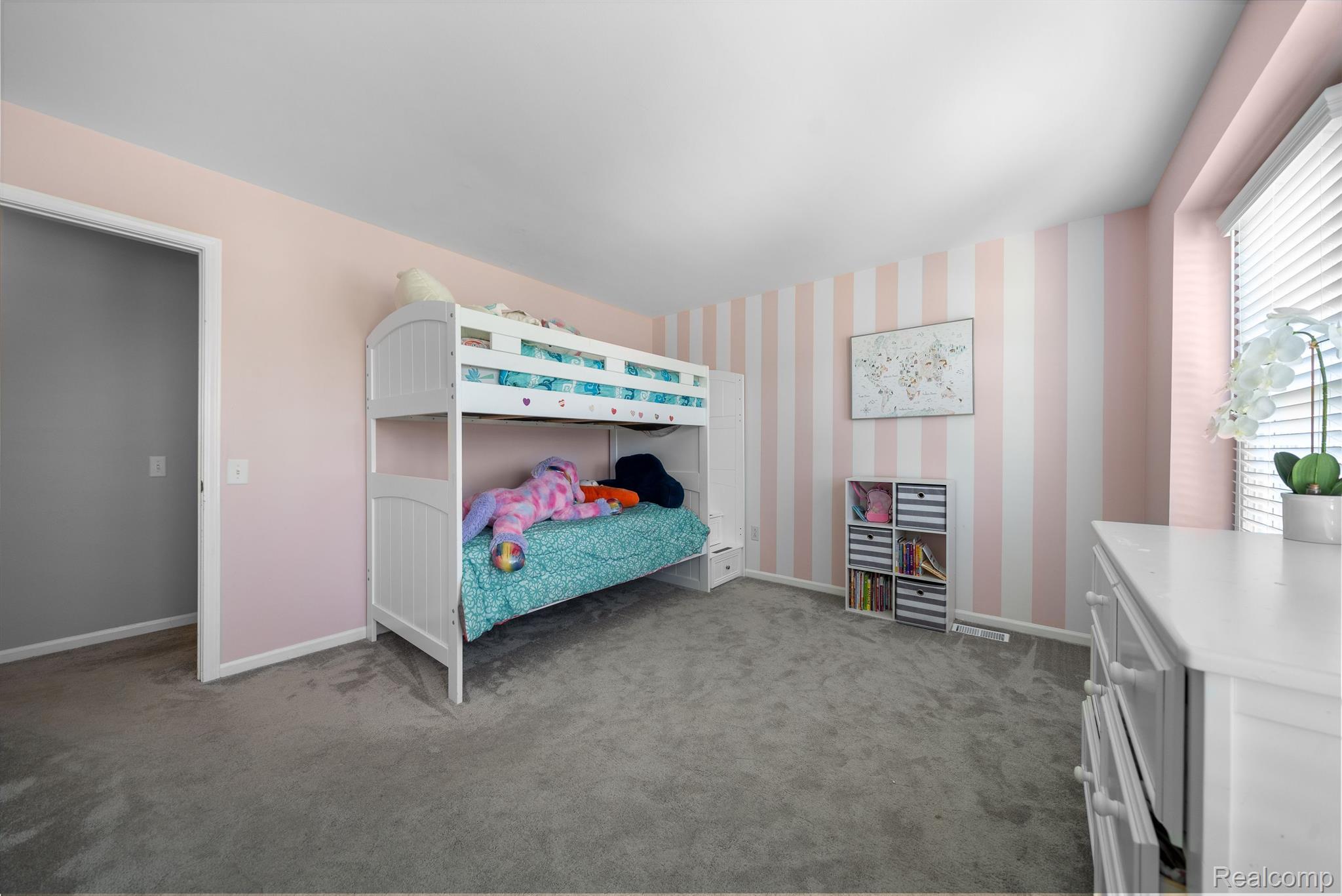 2372 MILLBROOK