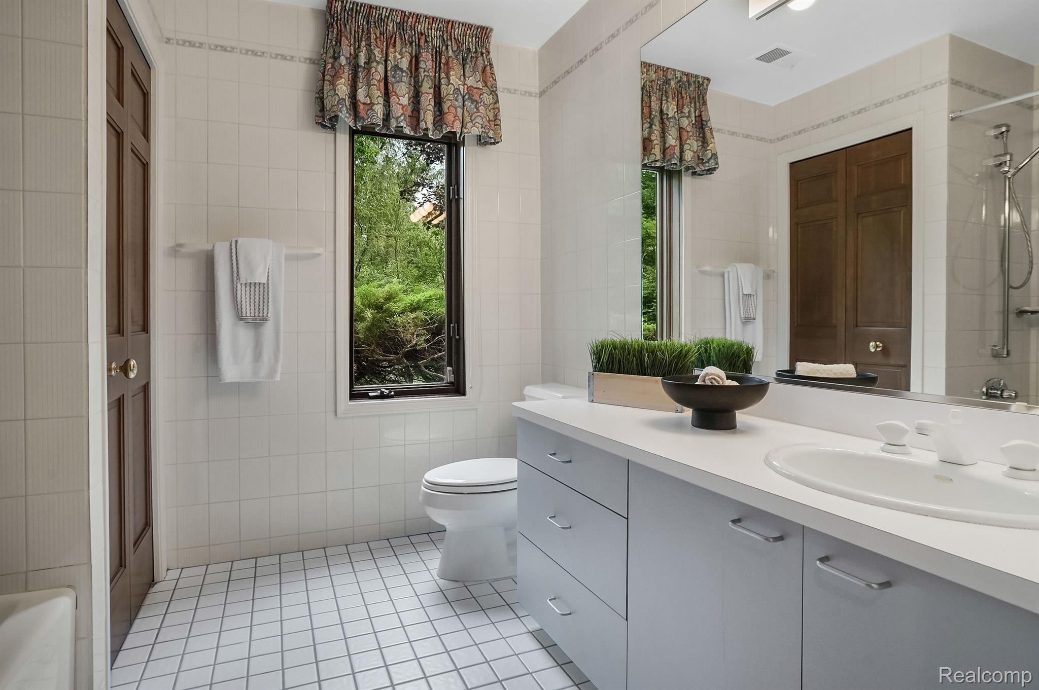 72 Vaughan Ridge Road