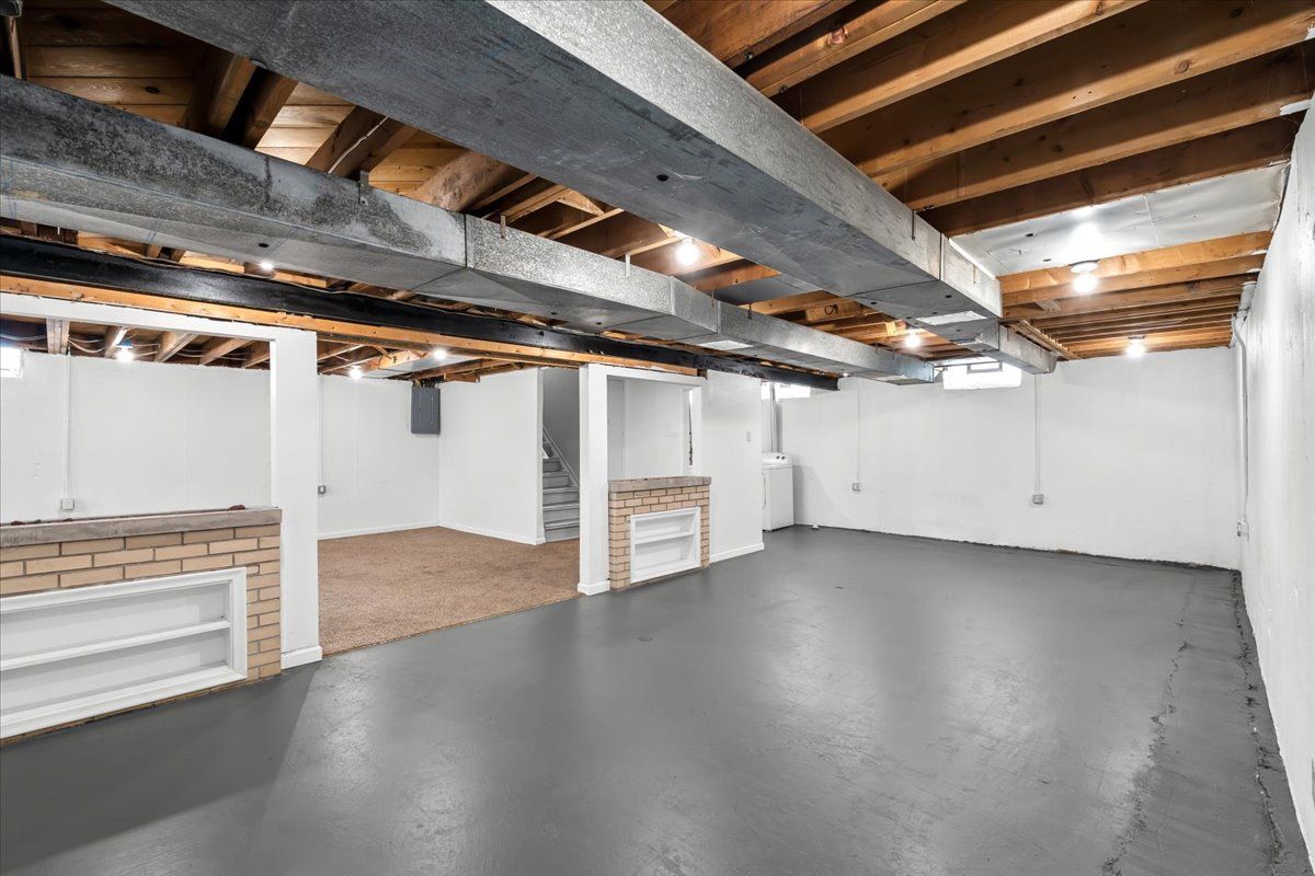 24765 ROSS Drive