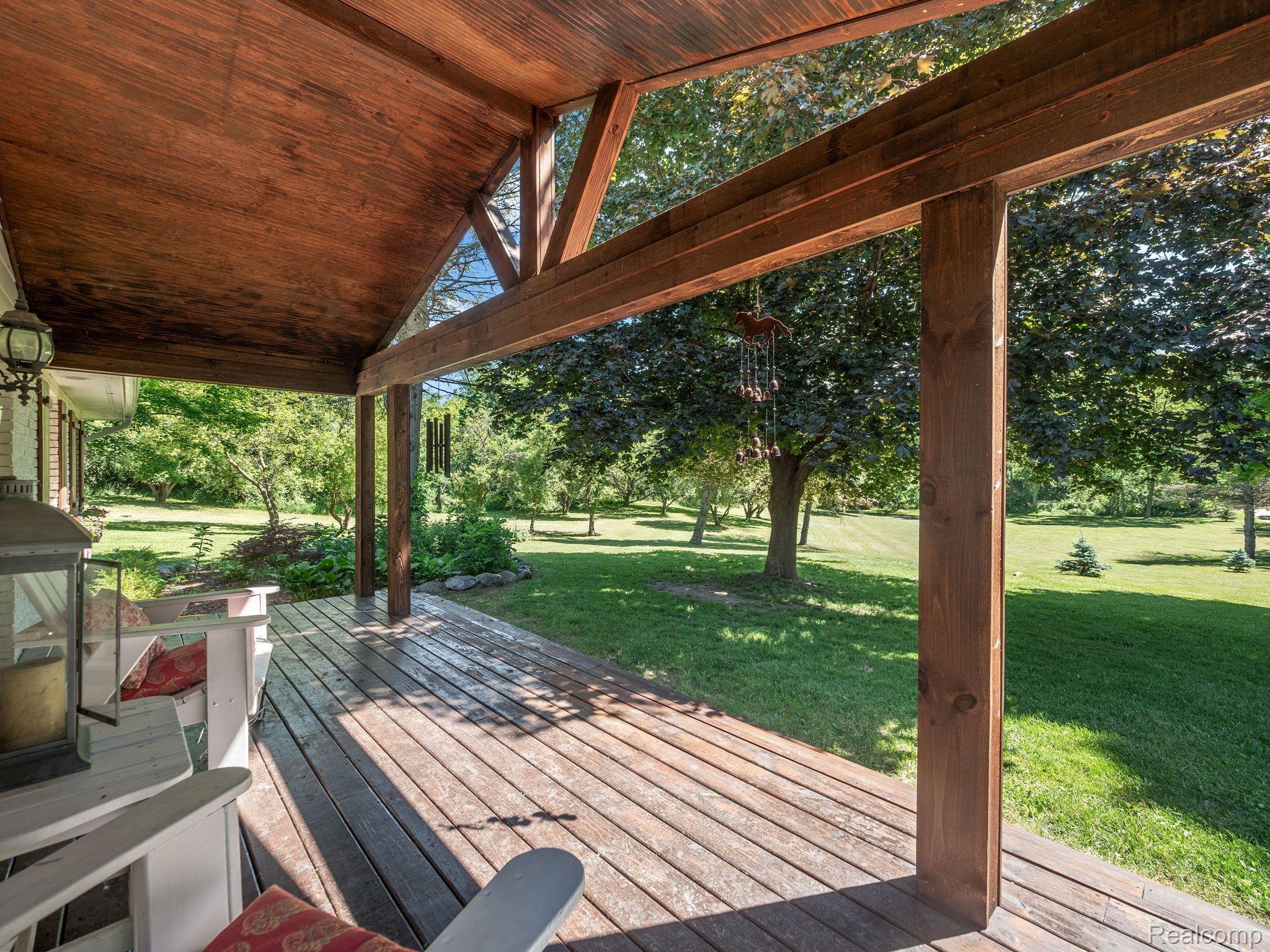 5610 METAMORA Road
