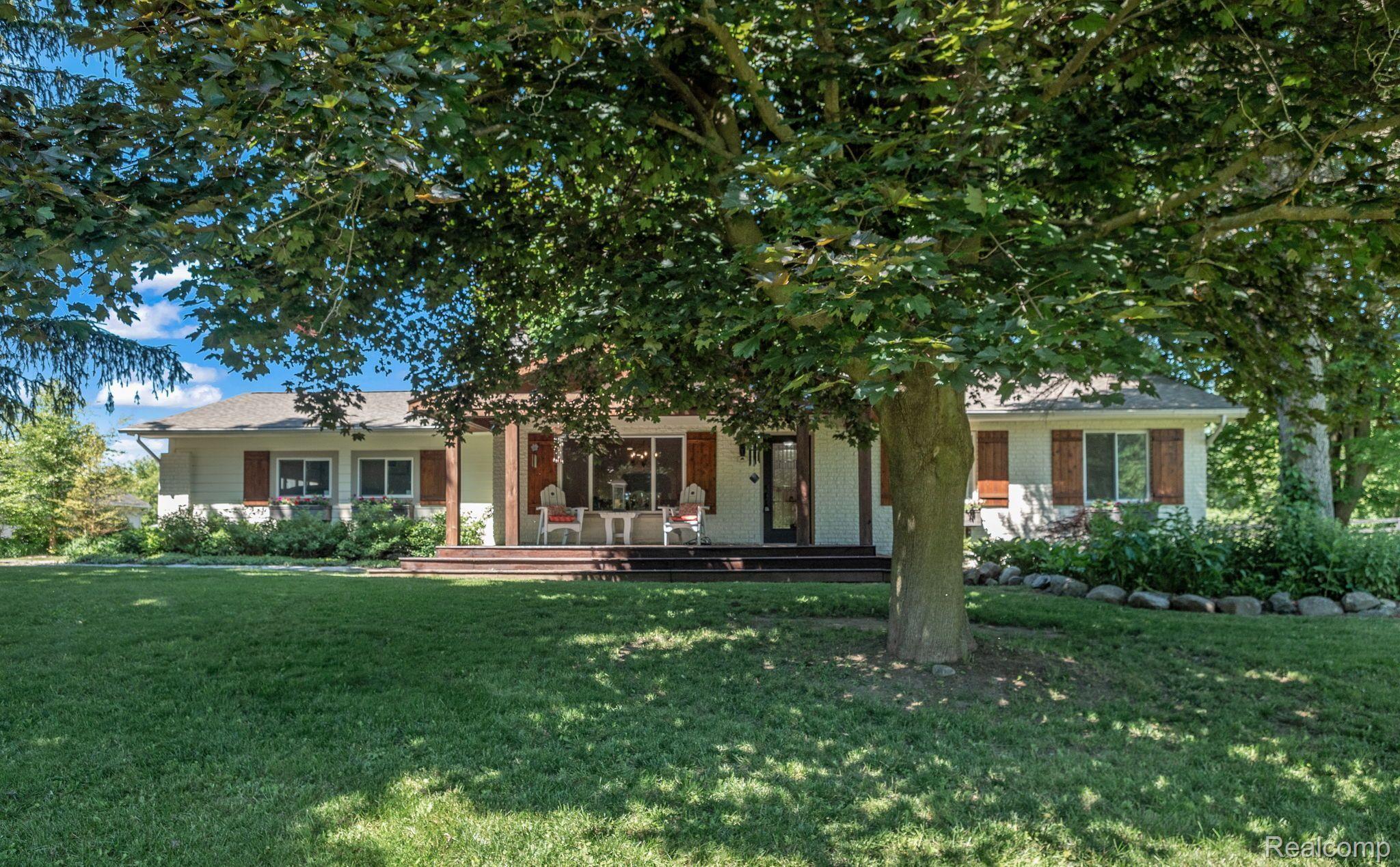 5610 METAMORA Road