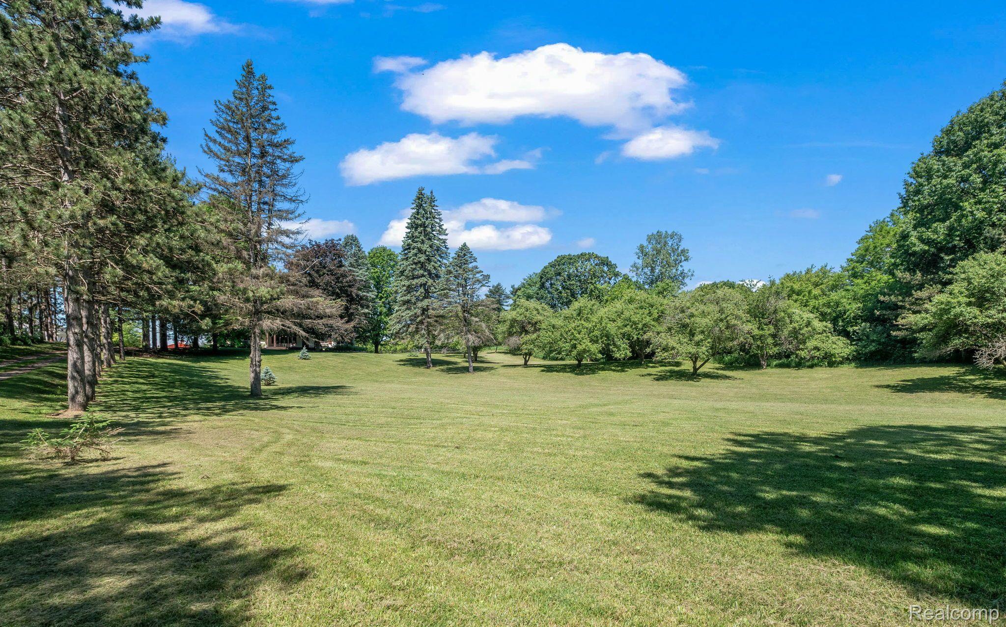 5610 METAMORA Road
