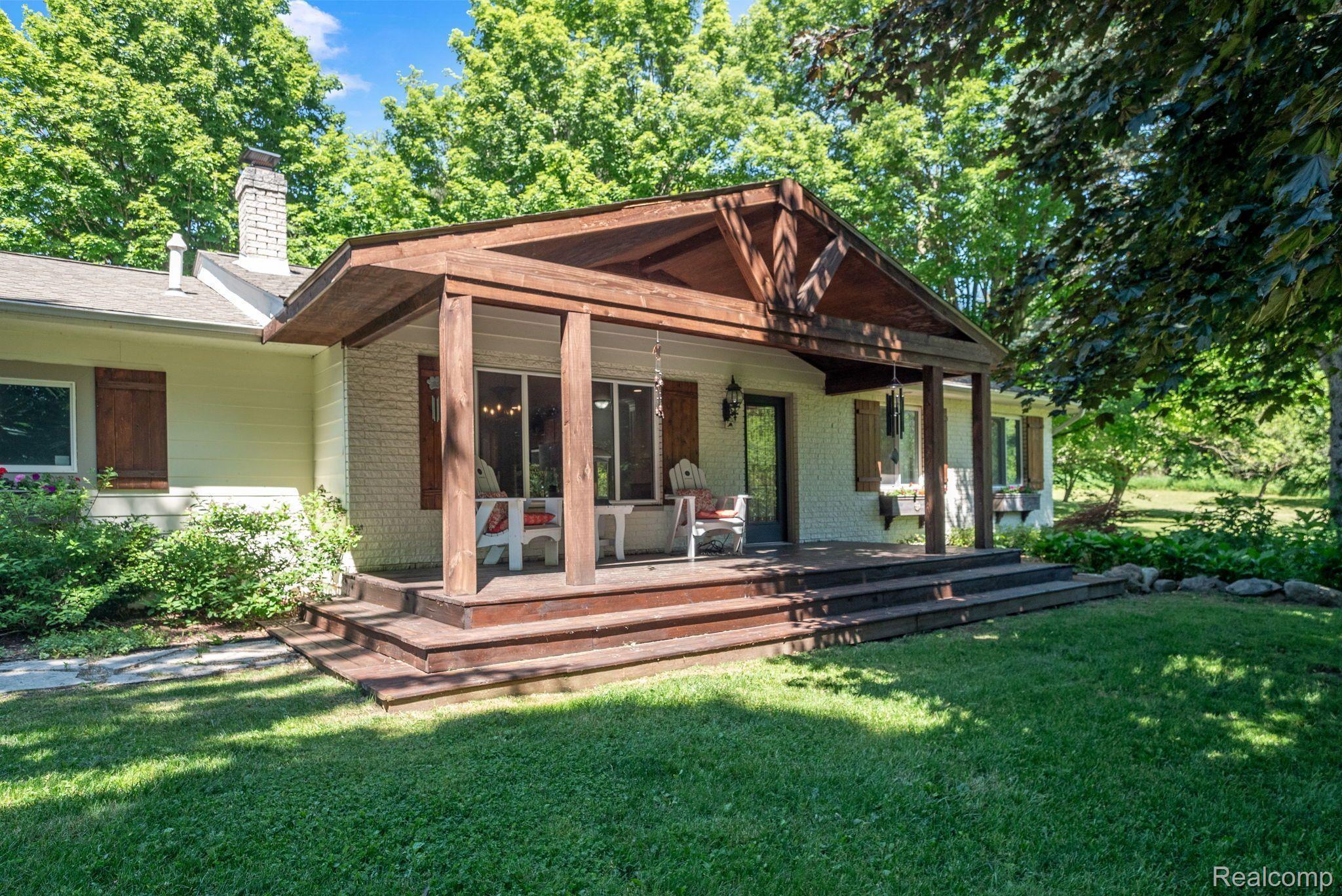 5610 METAMORA Road