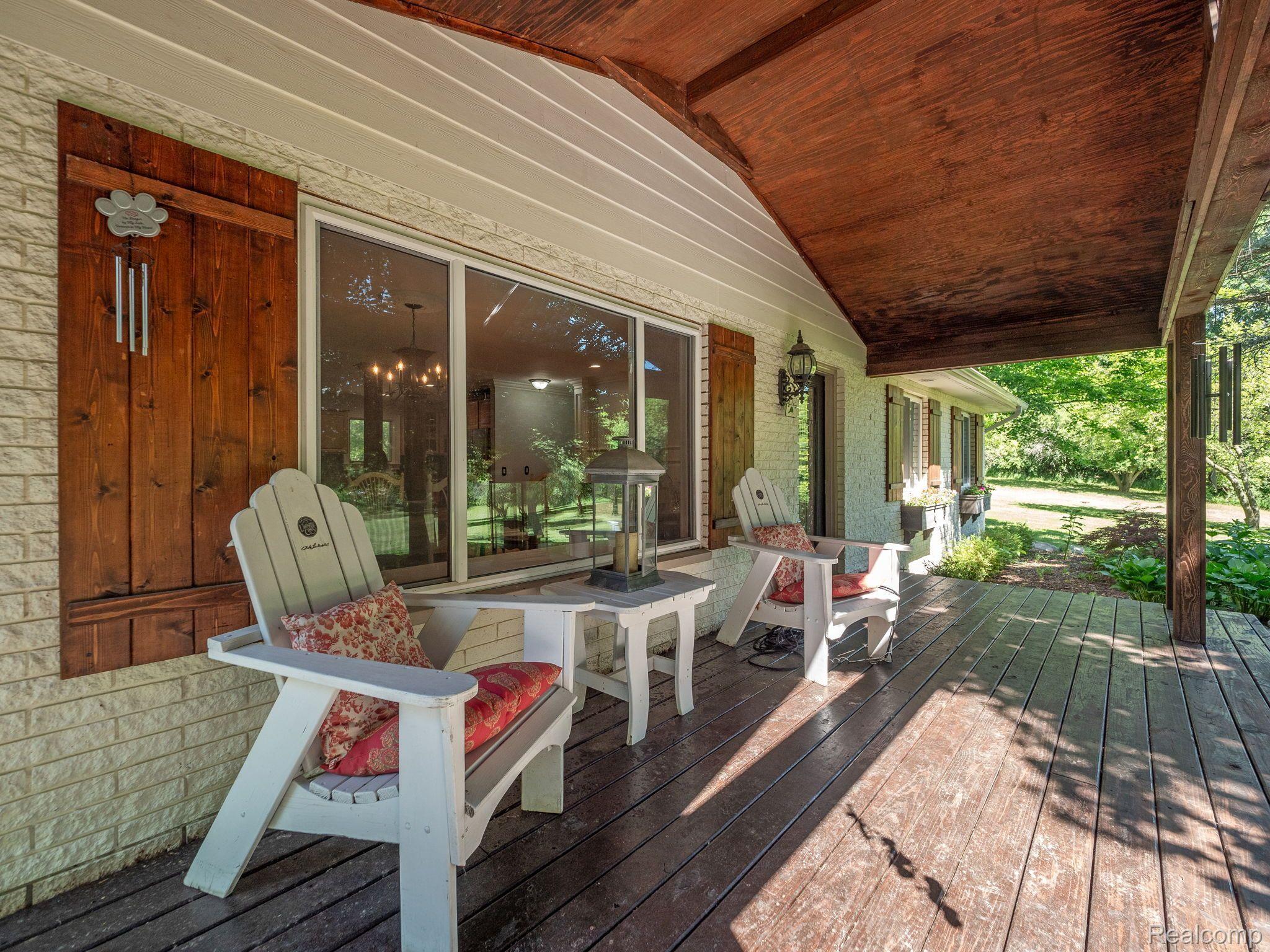5610 METAMORA Road