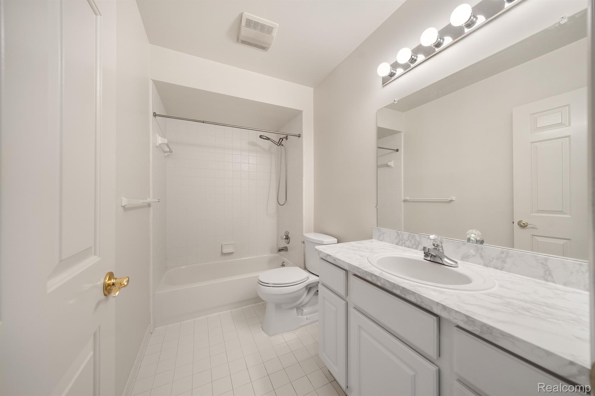 127 ALLENHURST Avenue 59