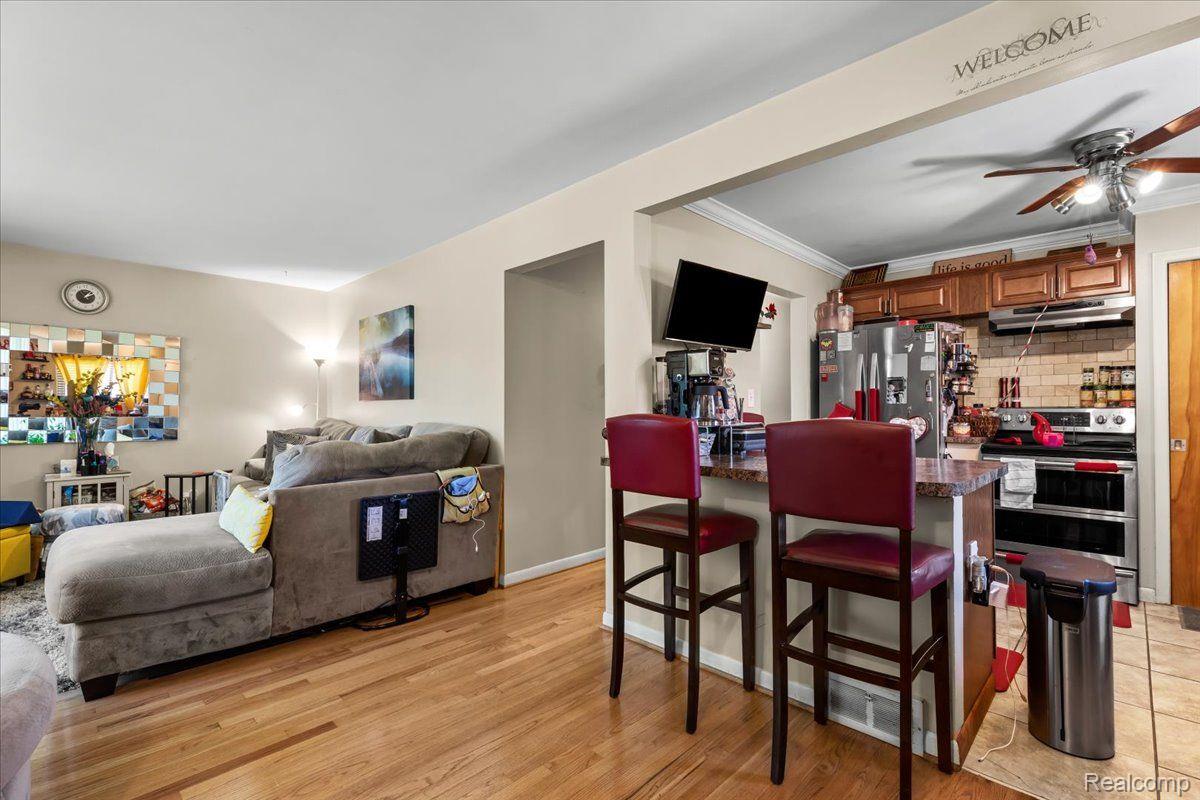 24935 S SYLBERT Drive