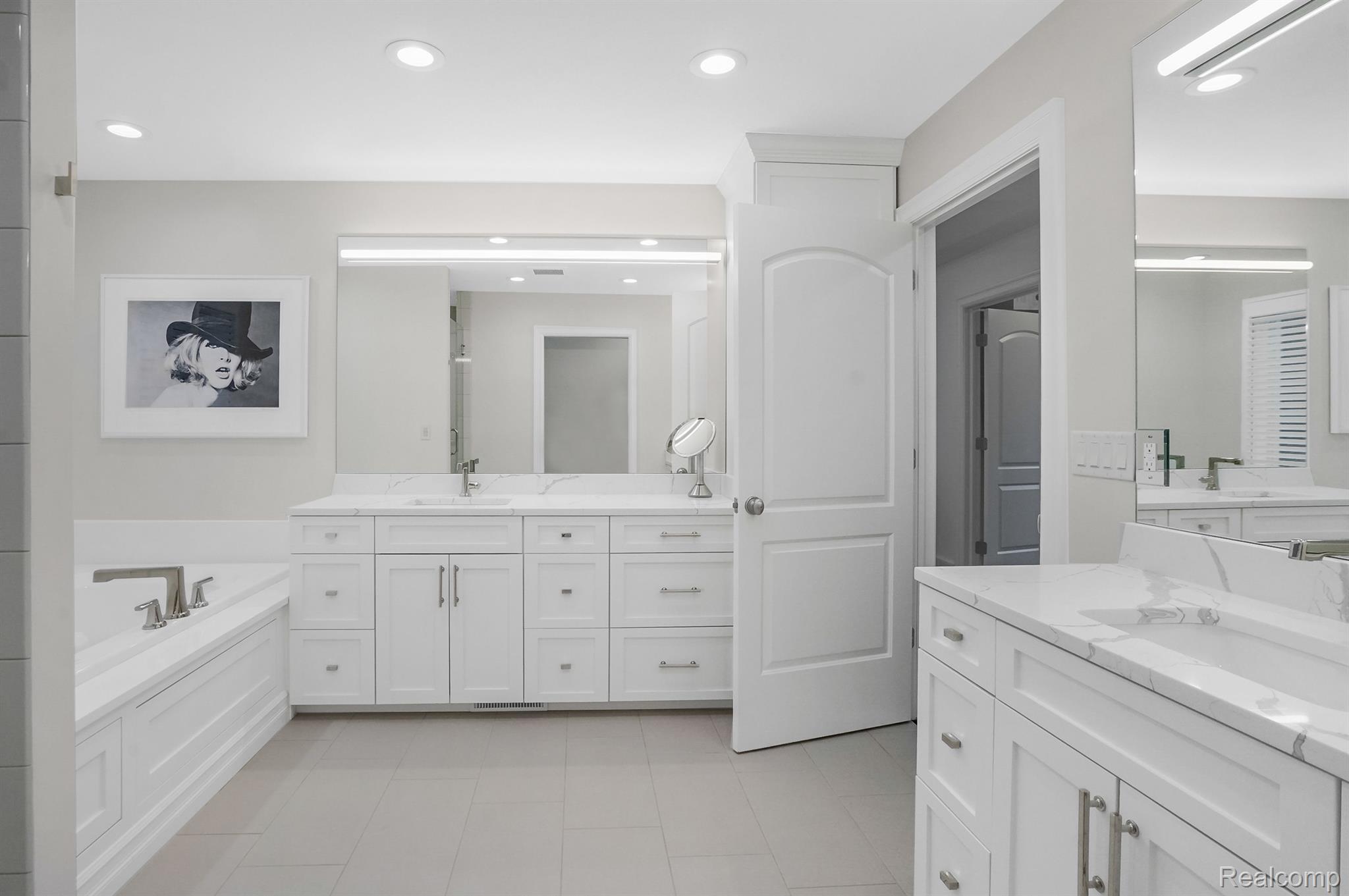 587 Stanley Boulevard