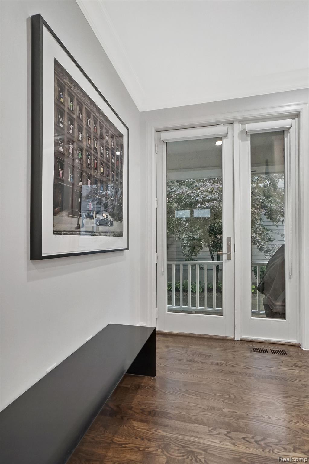 587 Stanley Boulevard