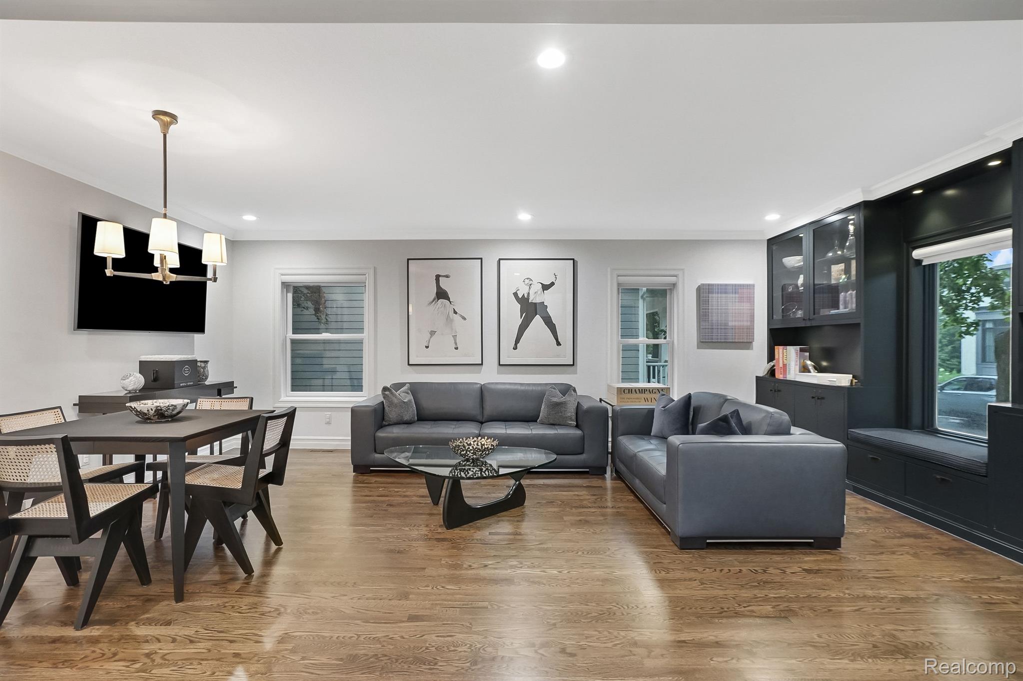 587 Stanley Boulevard