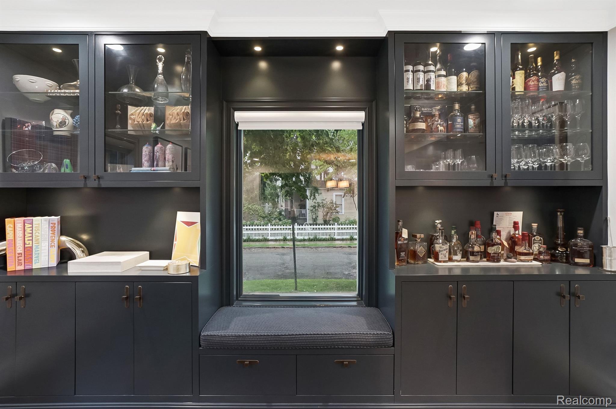 587 Stanley Boulevard