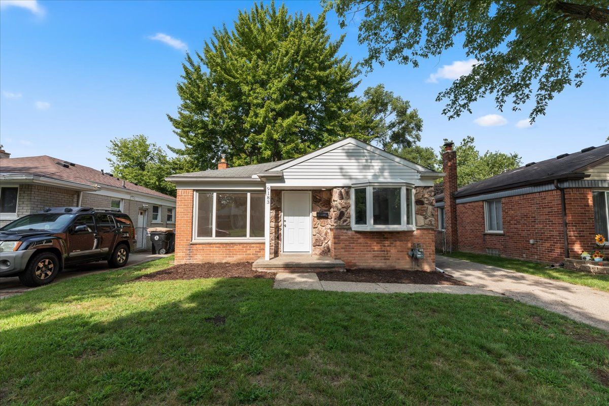 9183 SALEM