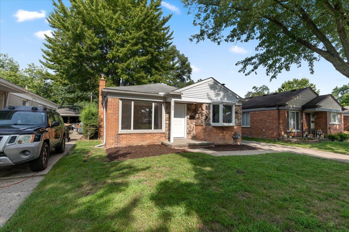 9183 SALEM