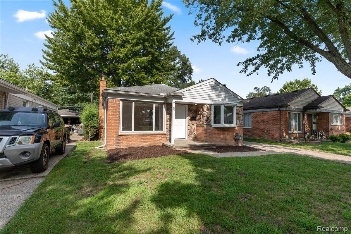 9183 SALEM
