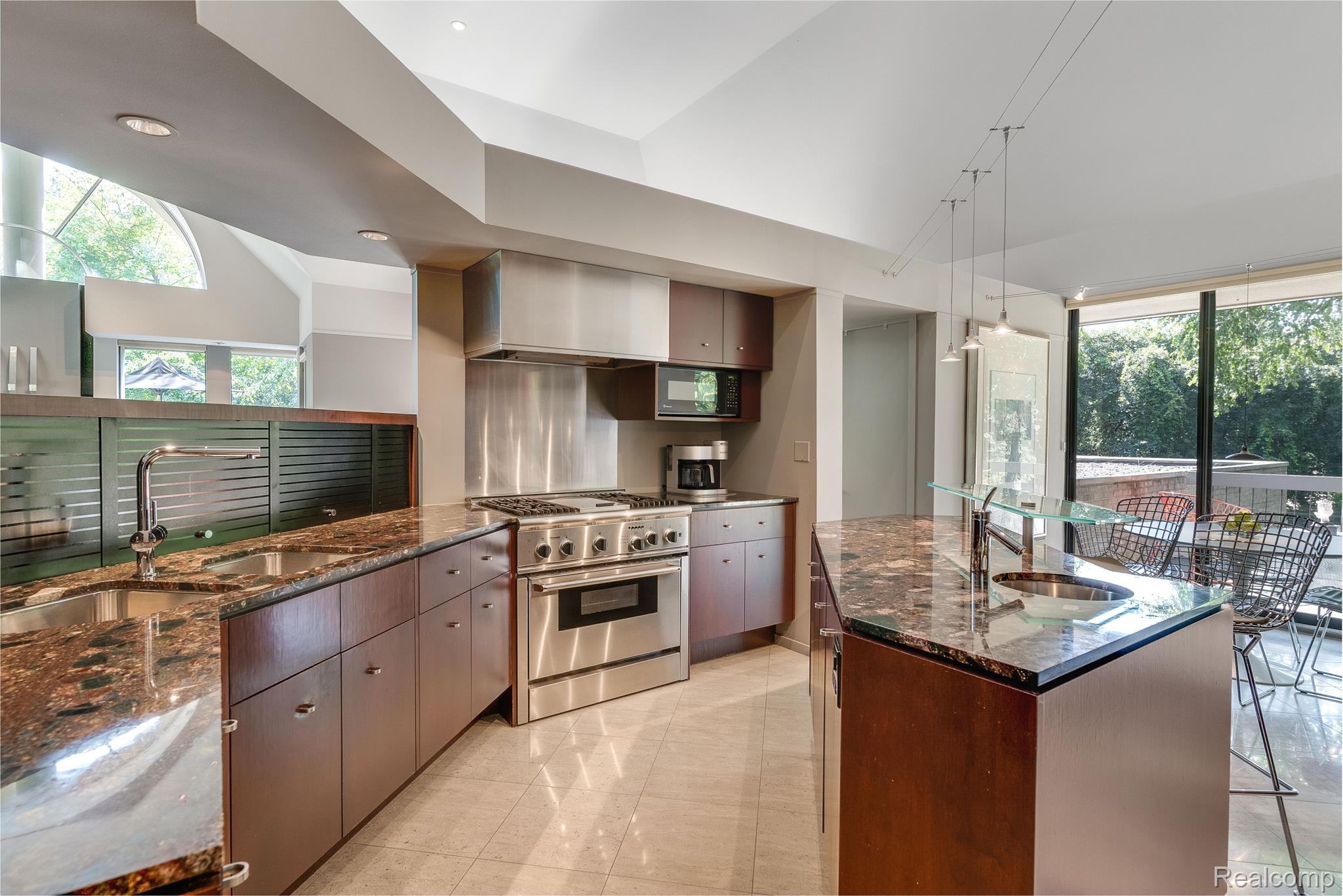5044 CHRISTY Court