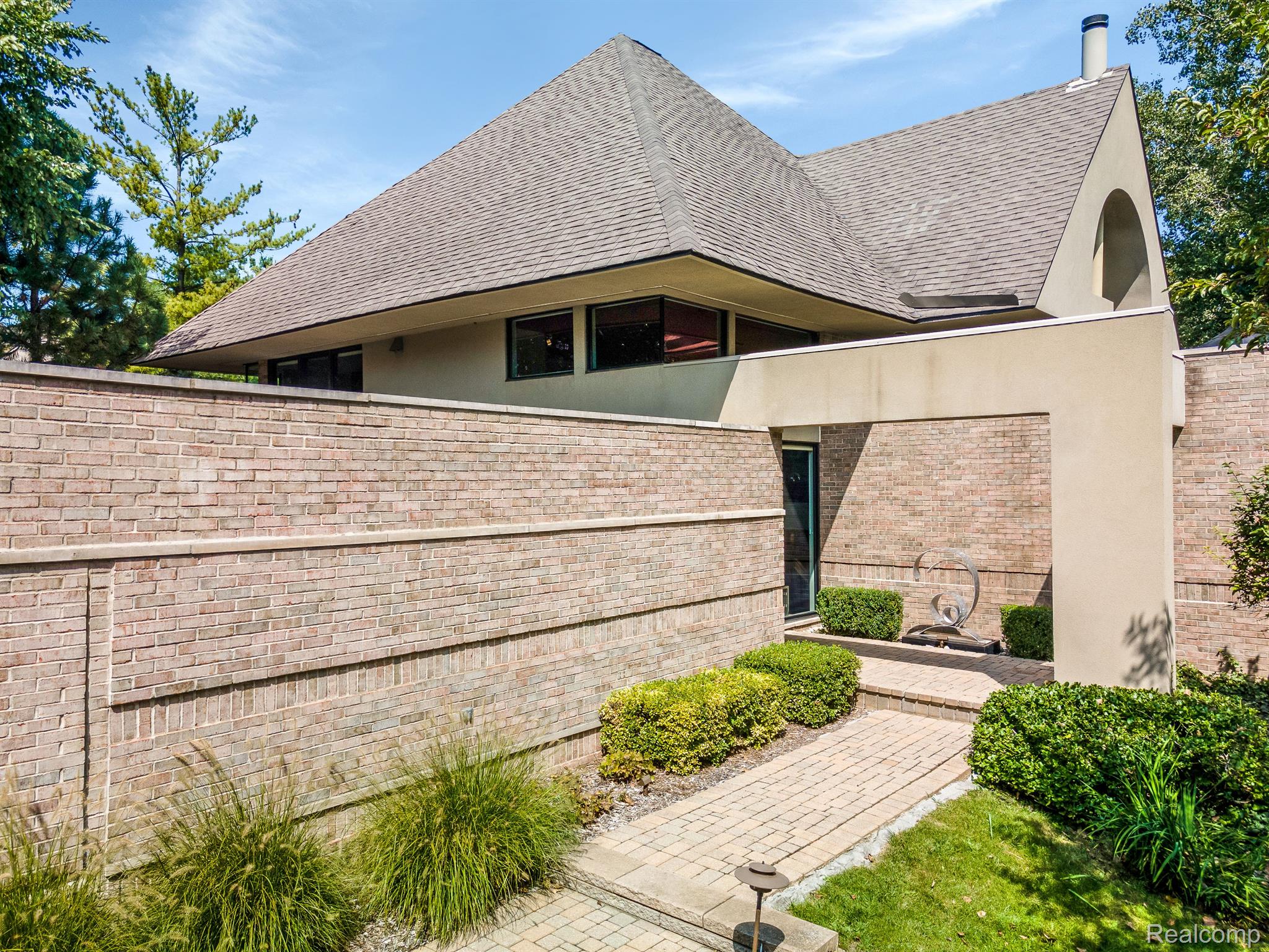 5044 CHRISTY Court