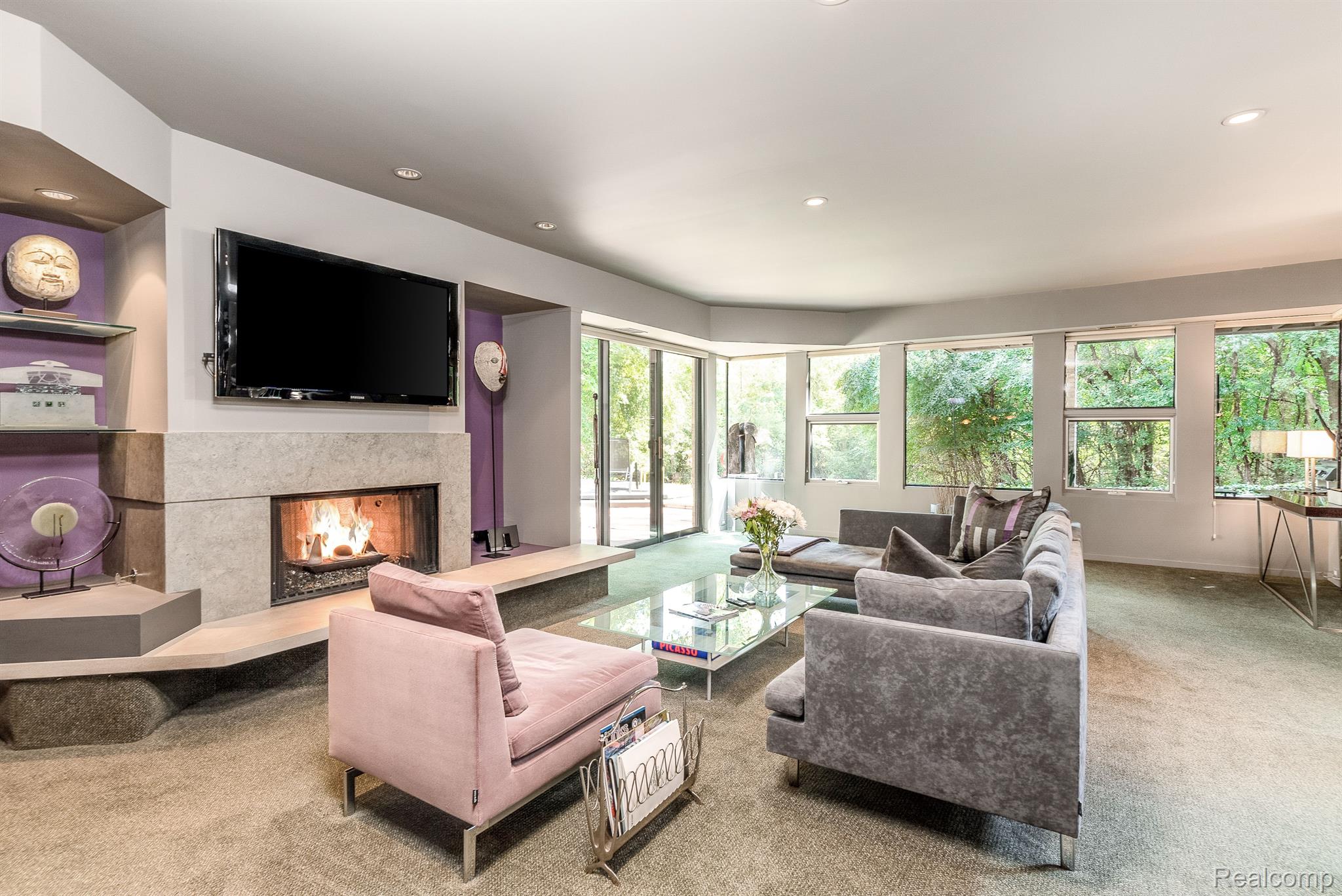 5044 CHRISTY Court